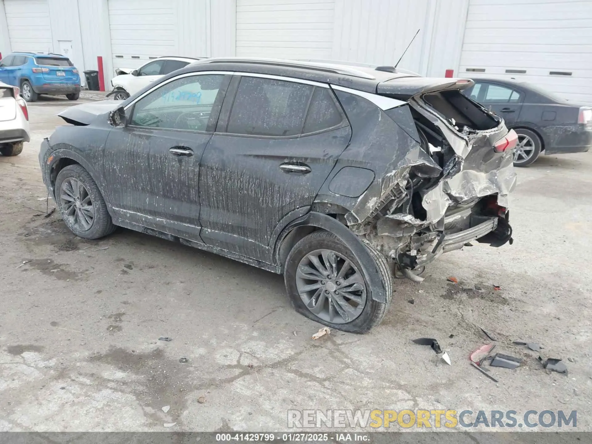 3 fotografías del automóvil dañado KL4MMCSL5LB132754 BUICK ENCORE GX 2020