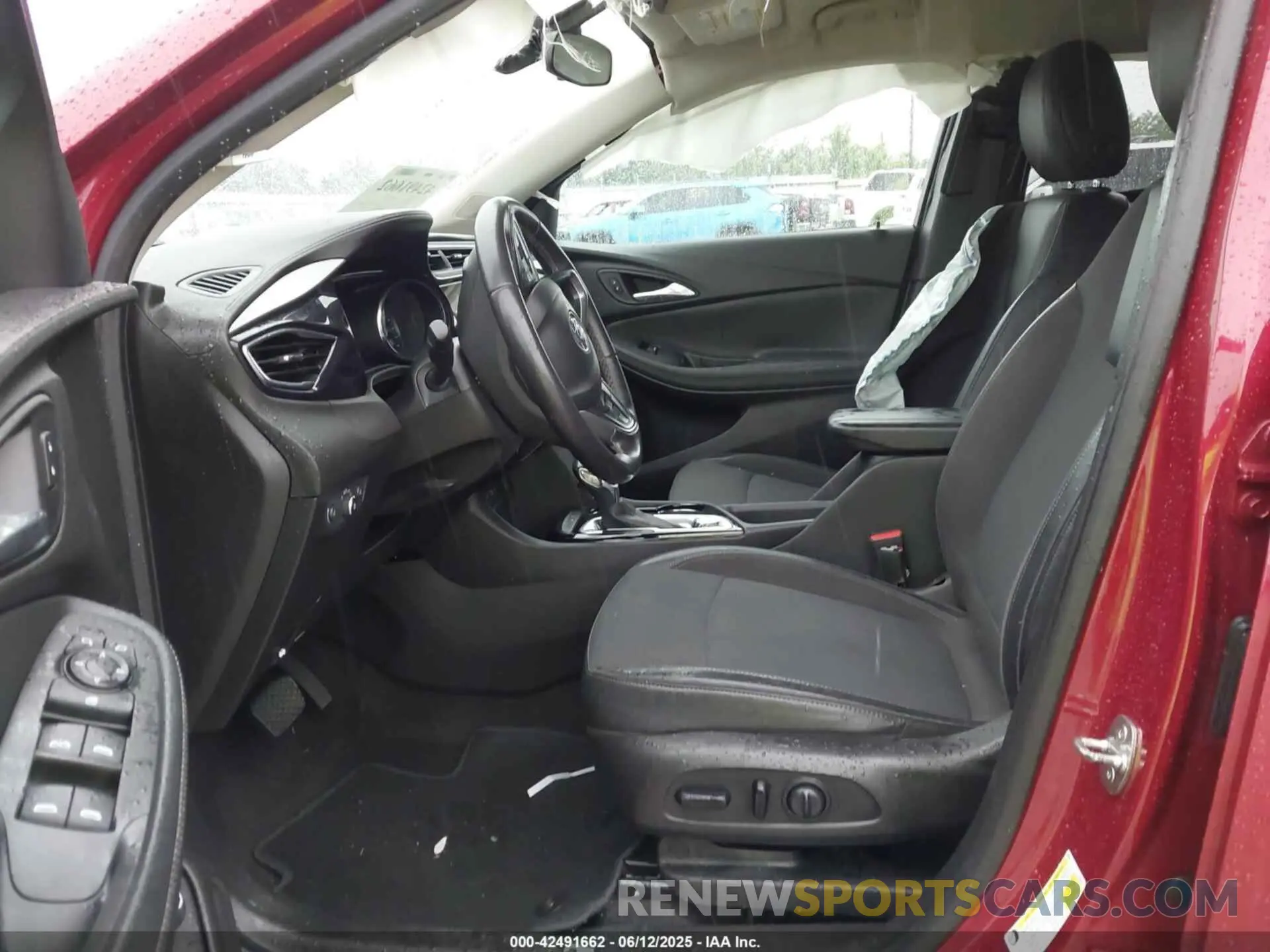 5 fotografías del automóvil dañado KL4MMDS21LB098437 BUICK ENCORE GX 2020