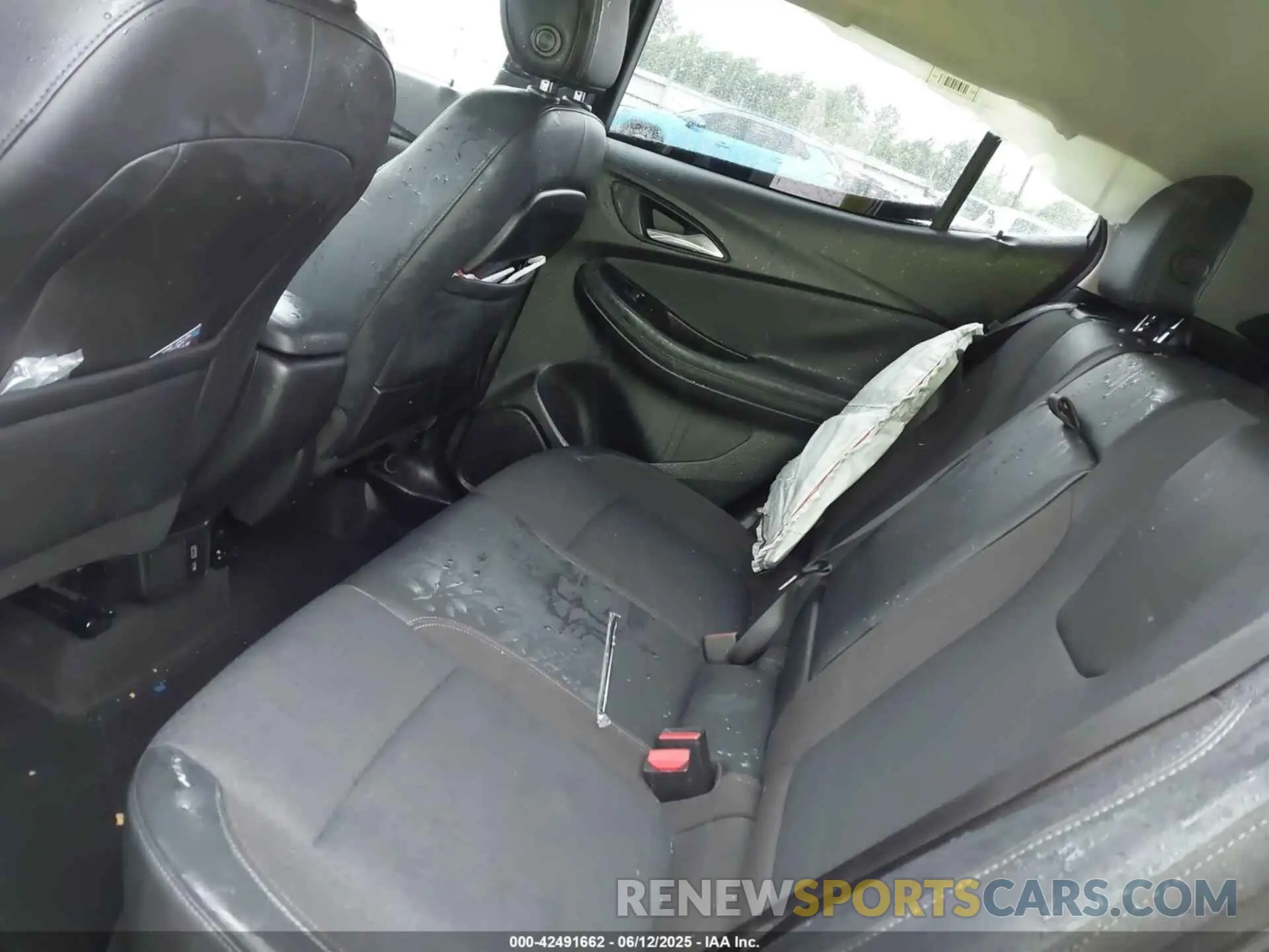 8 fotografías del automóvil dañado KL4MMDS21LB098437 BUICK ENCORE GX 2020