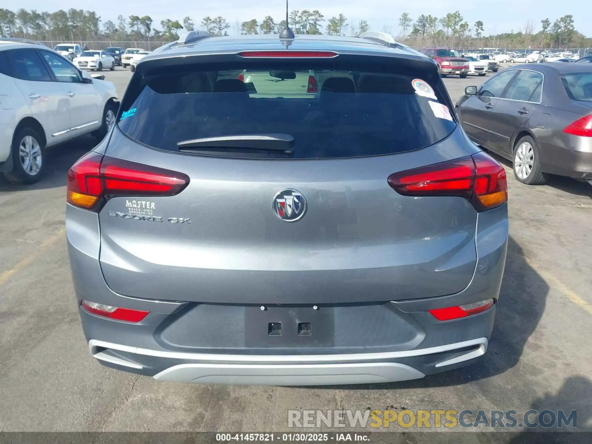16 fotografías del automóvil dañado KL4MMDS26LB074411 BUICK ENCORE GX 2020