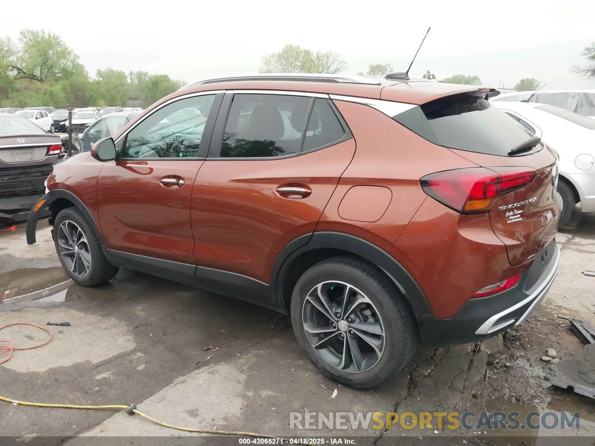 3 fotografías del automóvil dañado KL4MMDS26LB125003 BUICK ENCORE GX 2020