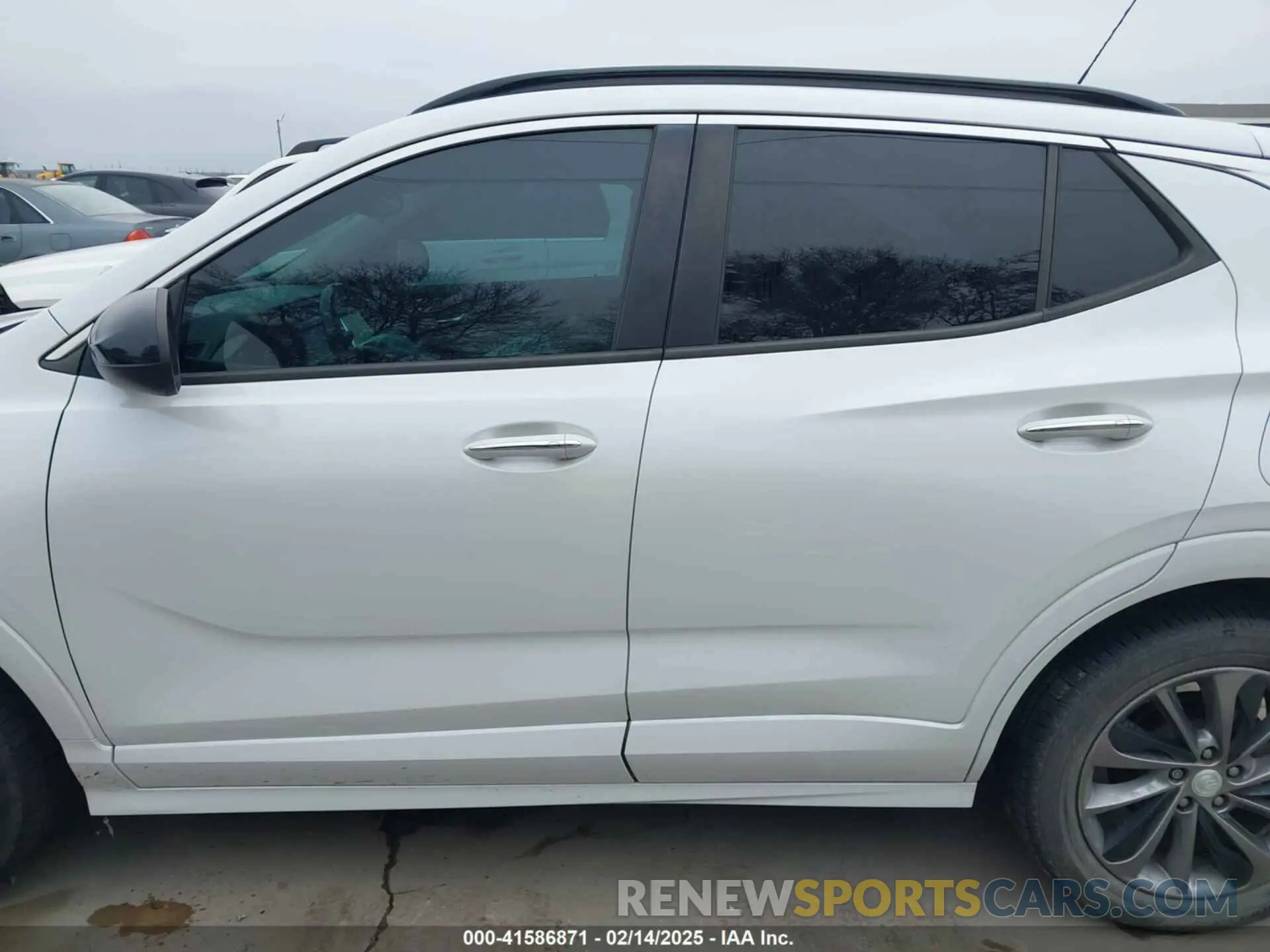 14 fotografías del automóvil dañado KL4MMDSL4LB086792 BUICK ENCORE GX 2020