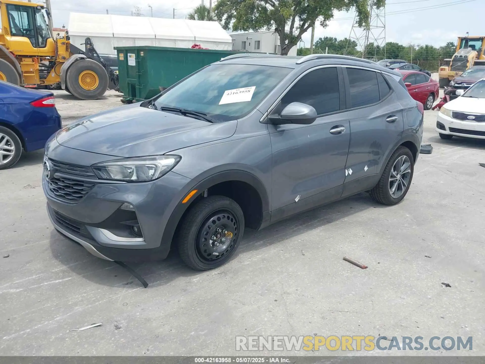 2 fotografías del automóvil dañado KL4MMDSL4LB107611 BUICK ENCORE GX 2020