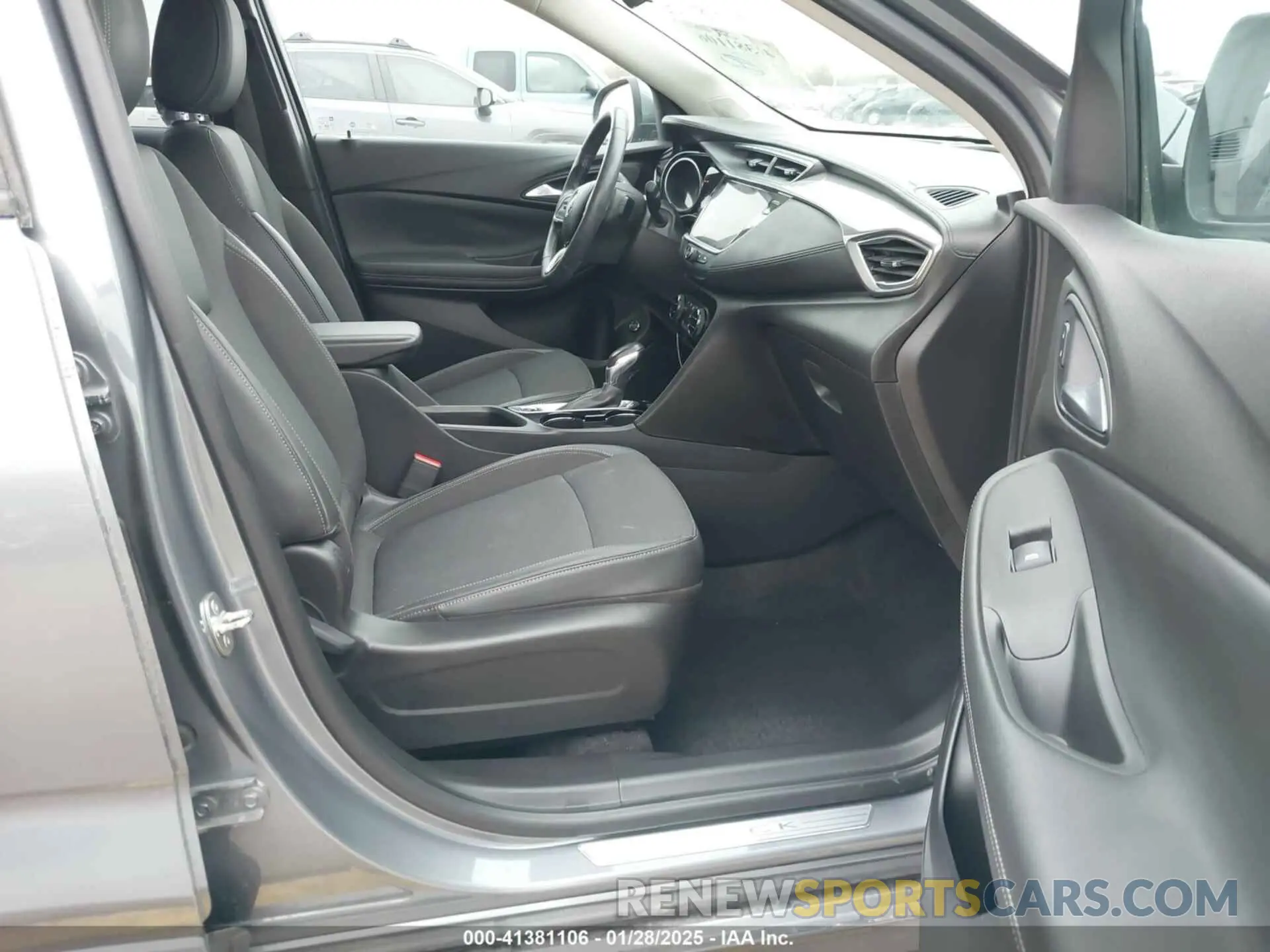5 fotografías del automóvil dañado KL4MMDSL5LB108024 BUICK ENCORE GX 2020