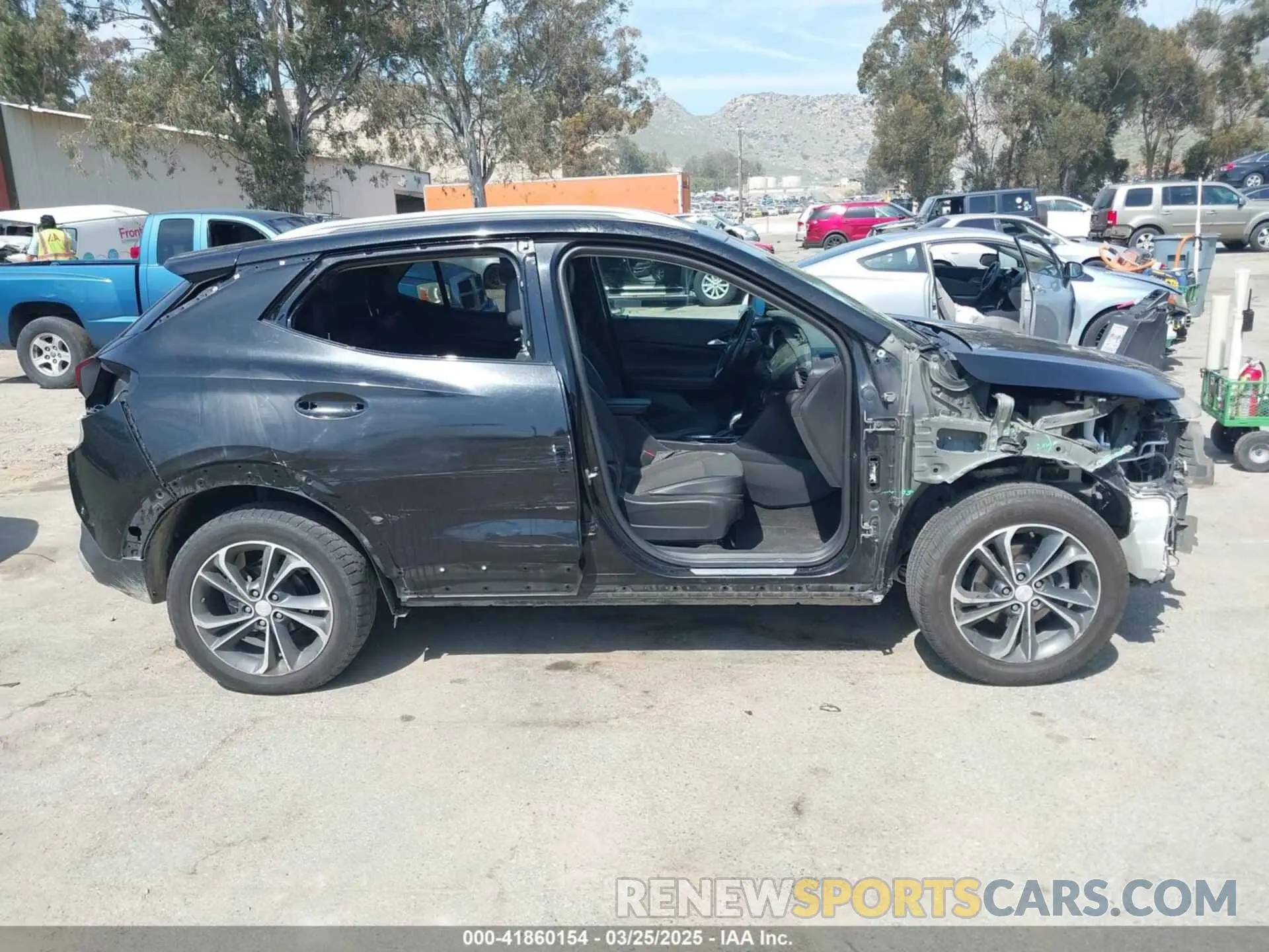 13 fotografías del automóvil dañado KL4MMDSL7LB108459 BUICK ENCORE GX 2020