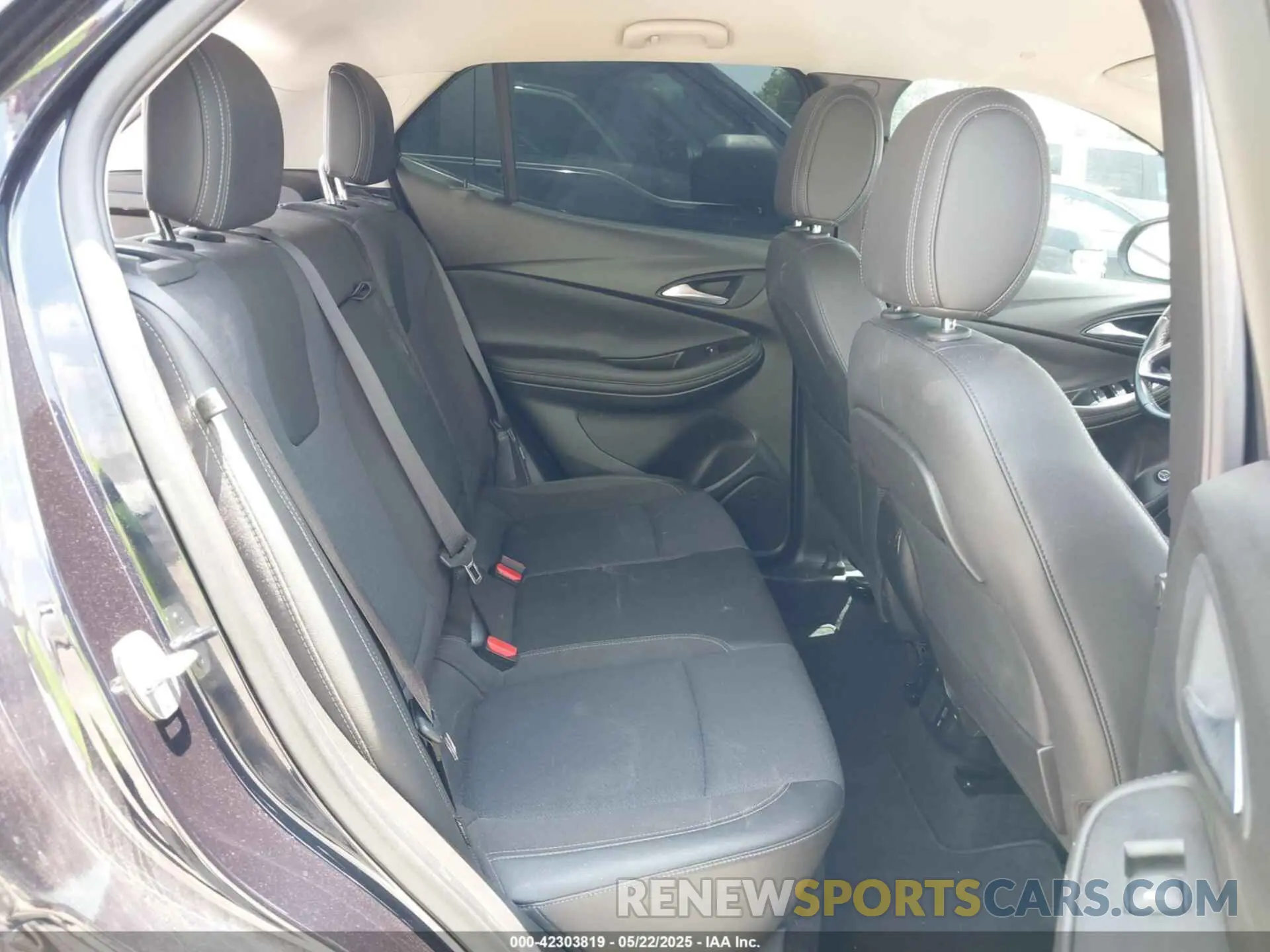 8 fotografías del automóvil dañado KL4MMDSL7LB126928 BUICK ENCORE GX 2020