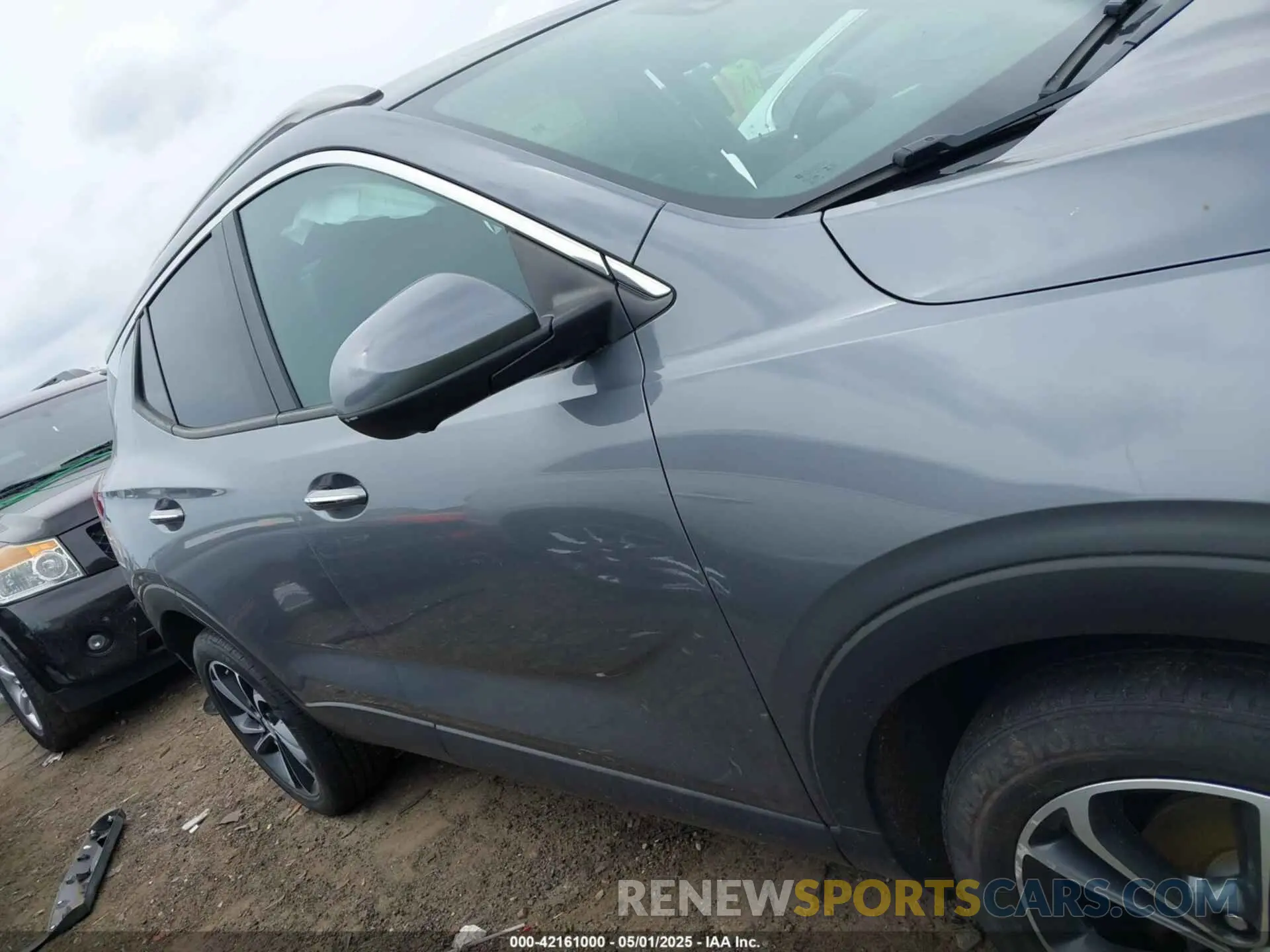 13 fotografías del automóvil dañado KL4MMDSLXLB106348 BUICK ENCORE GX 2020