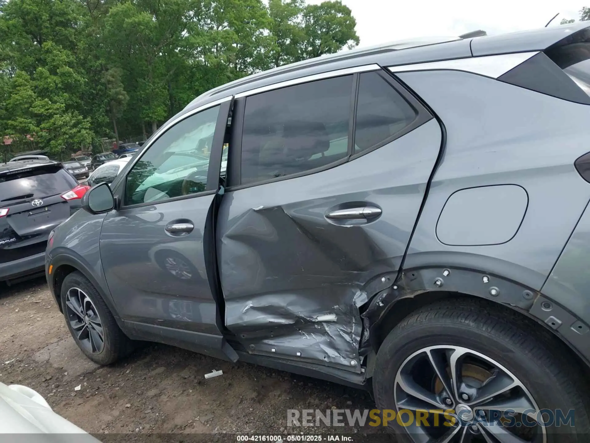14 fotografías del automóvil dañado KL4MMDSLXLB106348 BUICK ENCORE GX 2020