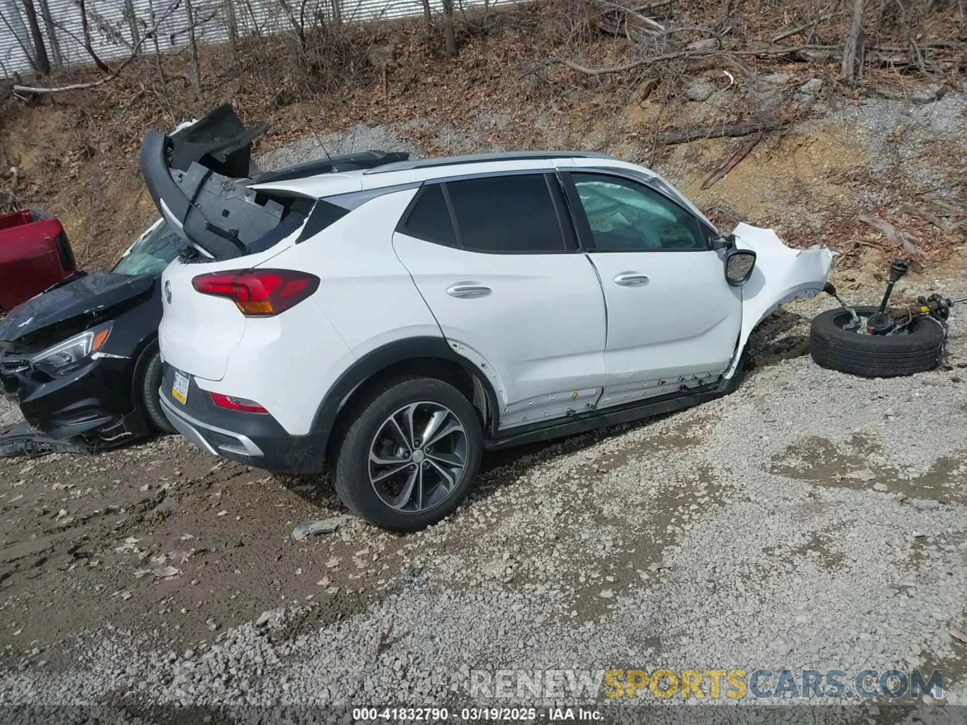 4 fotografías del automóvil dañado KL4MMESL3LB119836 BUICK ENCORE GX 2020