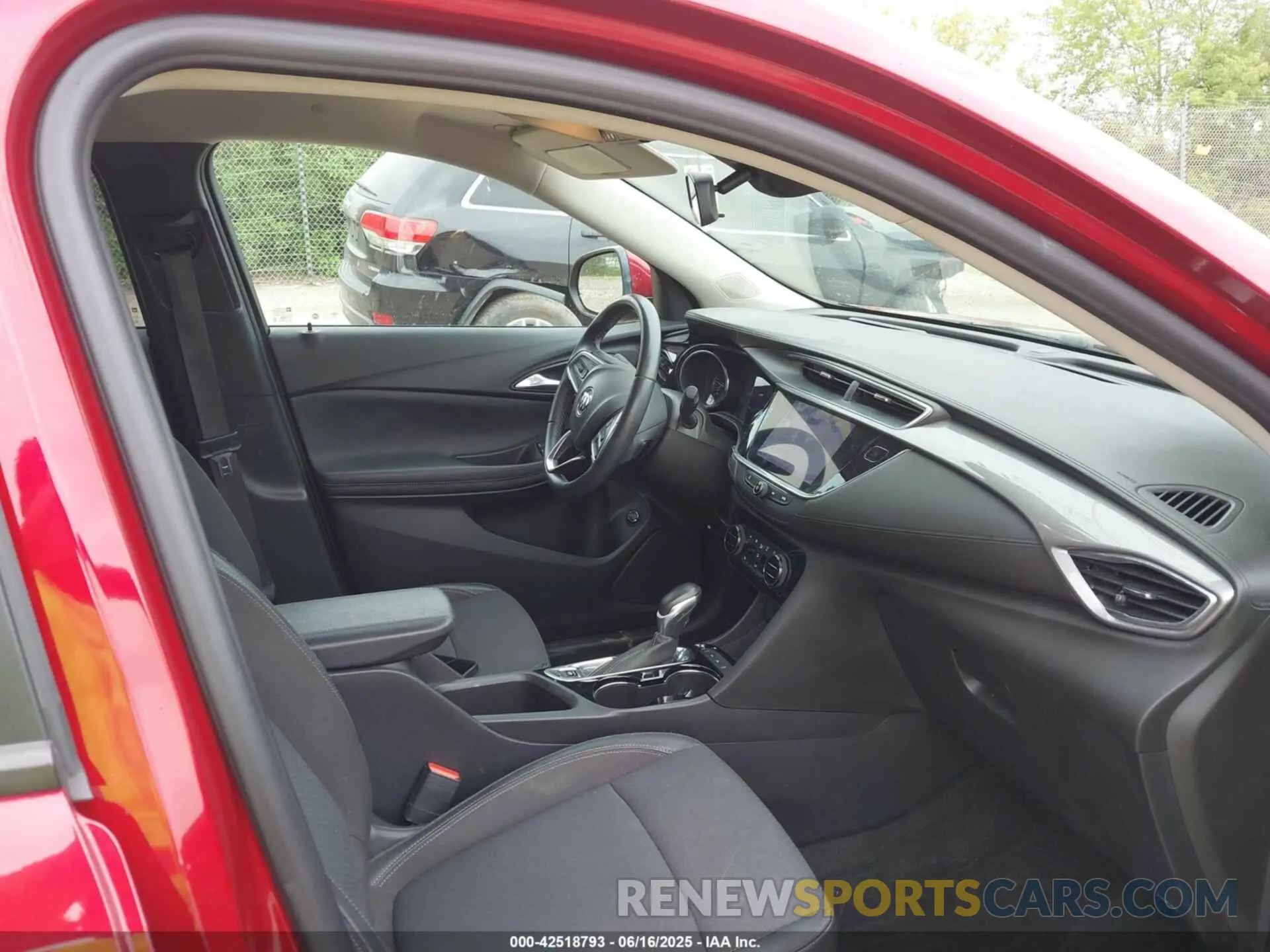 5 fotografías del automóvil dañado KL4MMESL7LB099963 BUICK ENCORE GX 2020