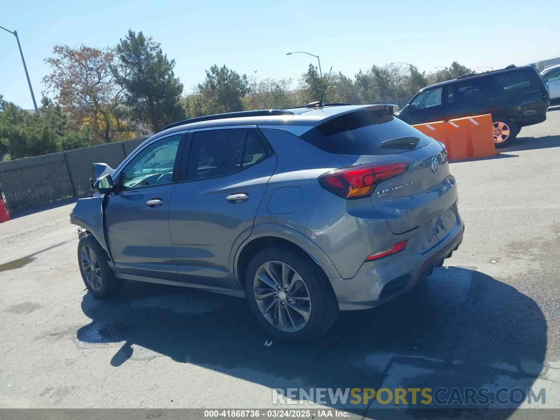 14 fotografías del automóvil dañado KL4MMESL7LB121301 BUICK ENCORE GX 2020