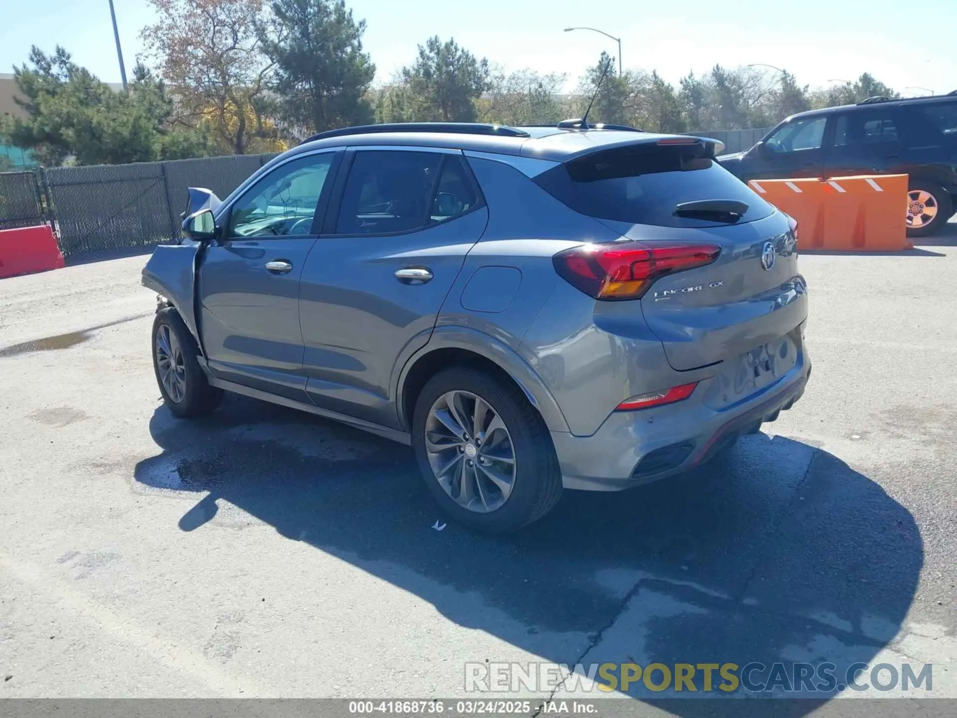 3 fotografías del automóvil dañado KL4MMESL7LB121301 BUICK ENCORE GX 2020