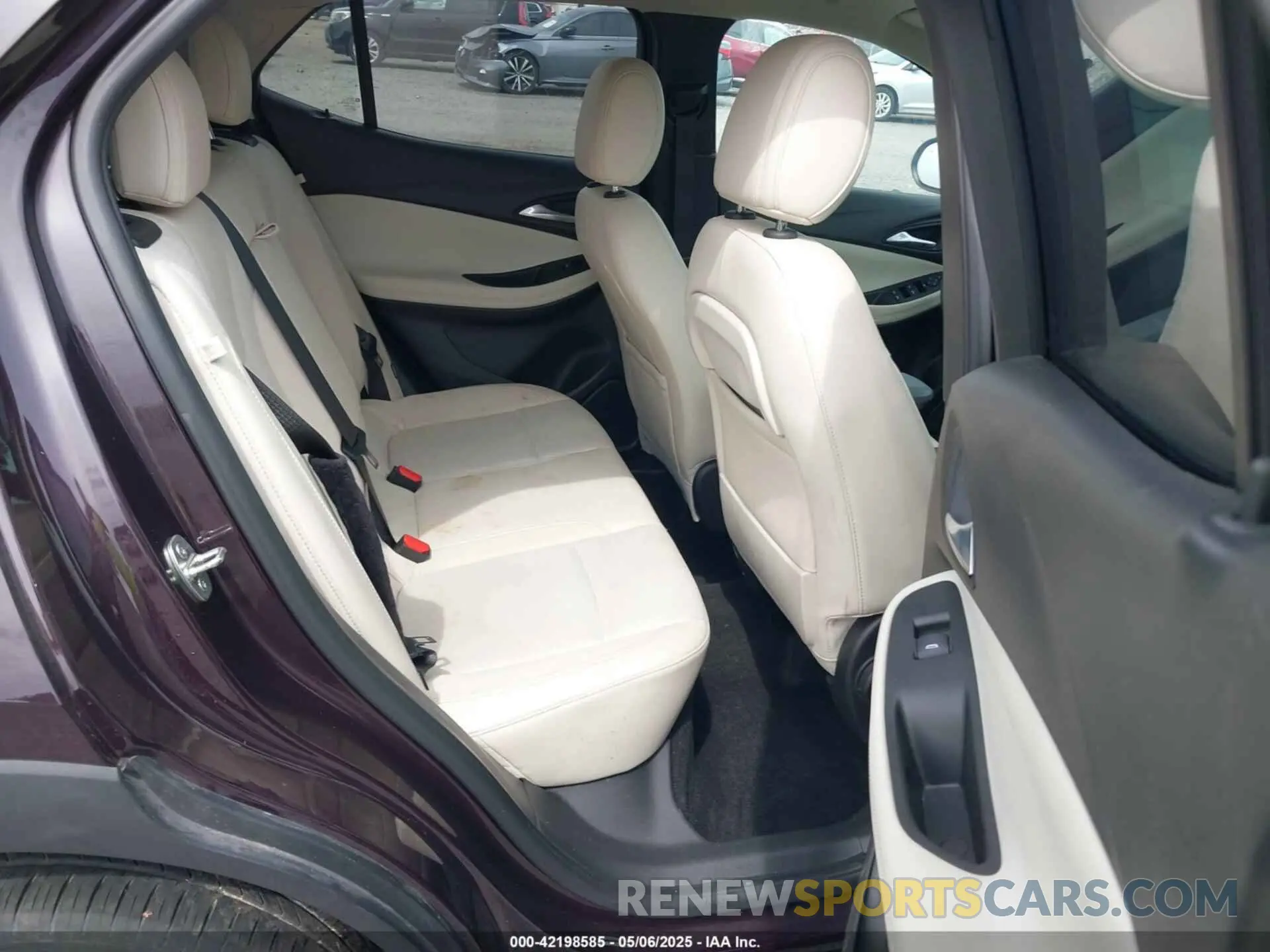 8 fotografías del automóvil dañado KL4MMESL8LB103664 BUICK ENCORE GX 2020