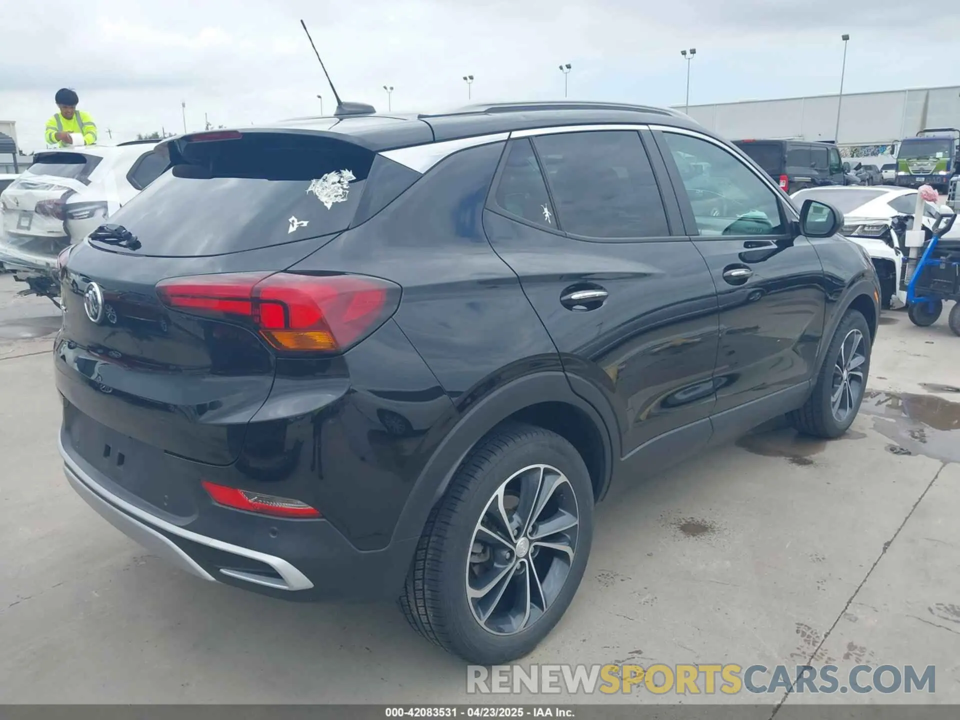 4 fotografías del automóvil dañado KL4MMESLXLB114634 BUICK ENCORE GX 2020
