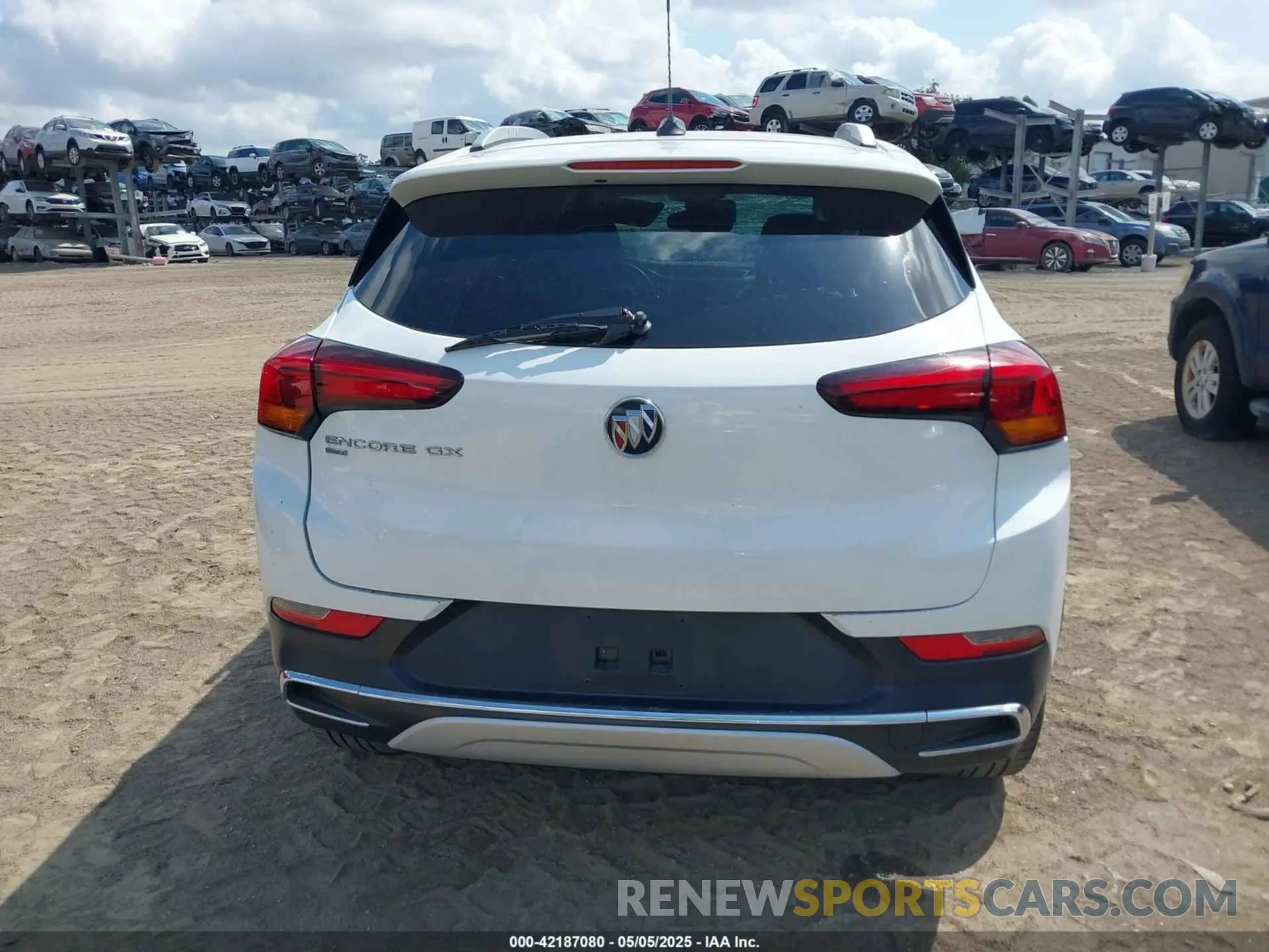 15 fotografías del automóvil dañado KL4MMGSL6LB101746 BUICK ENCORE GX 2020