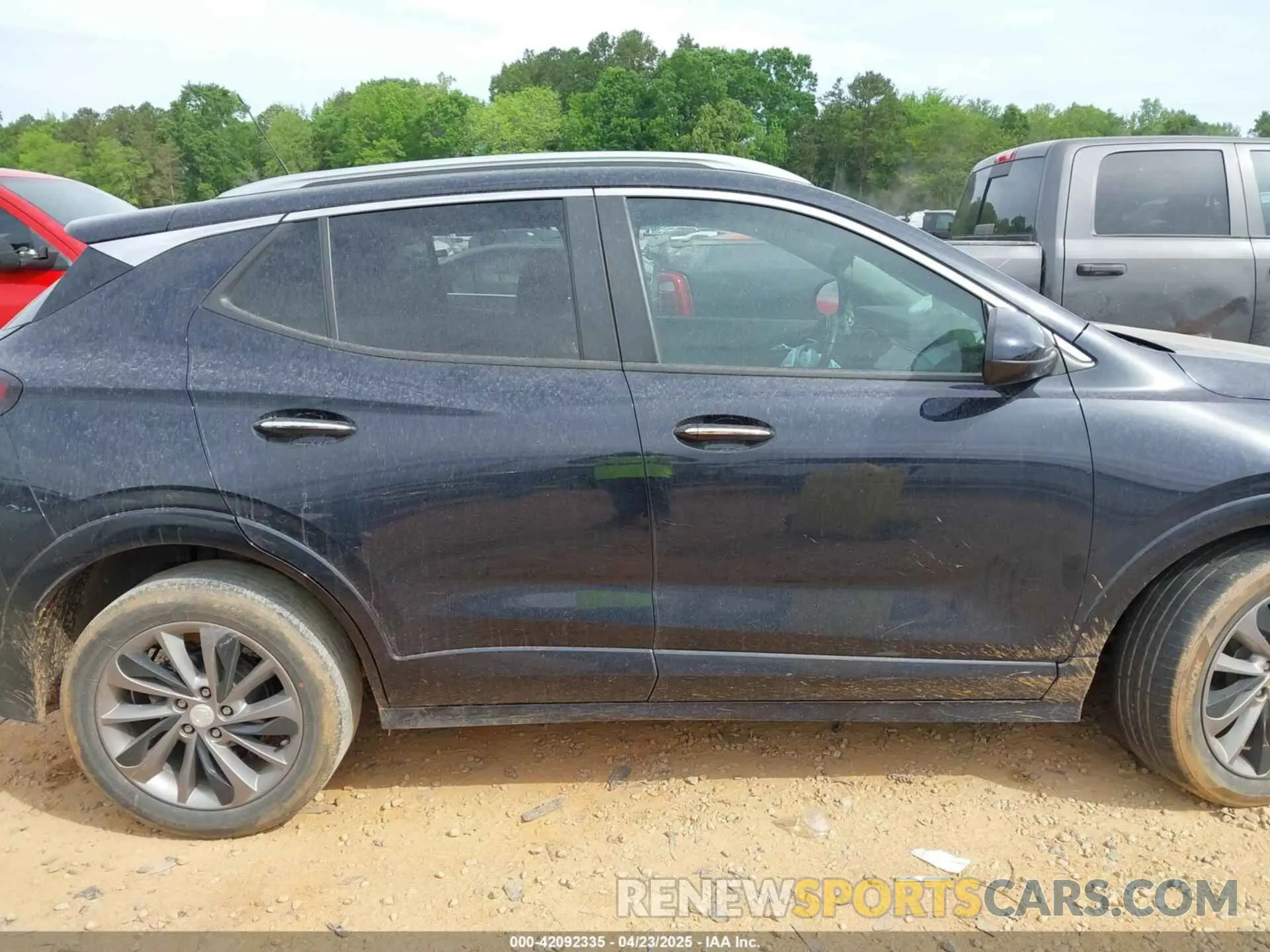 12 fotografías del automóvil dañado KL4MMBS21MB045999 BUICK ENCORE GX 2021