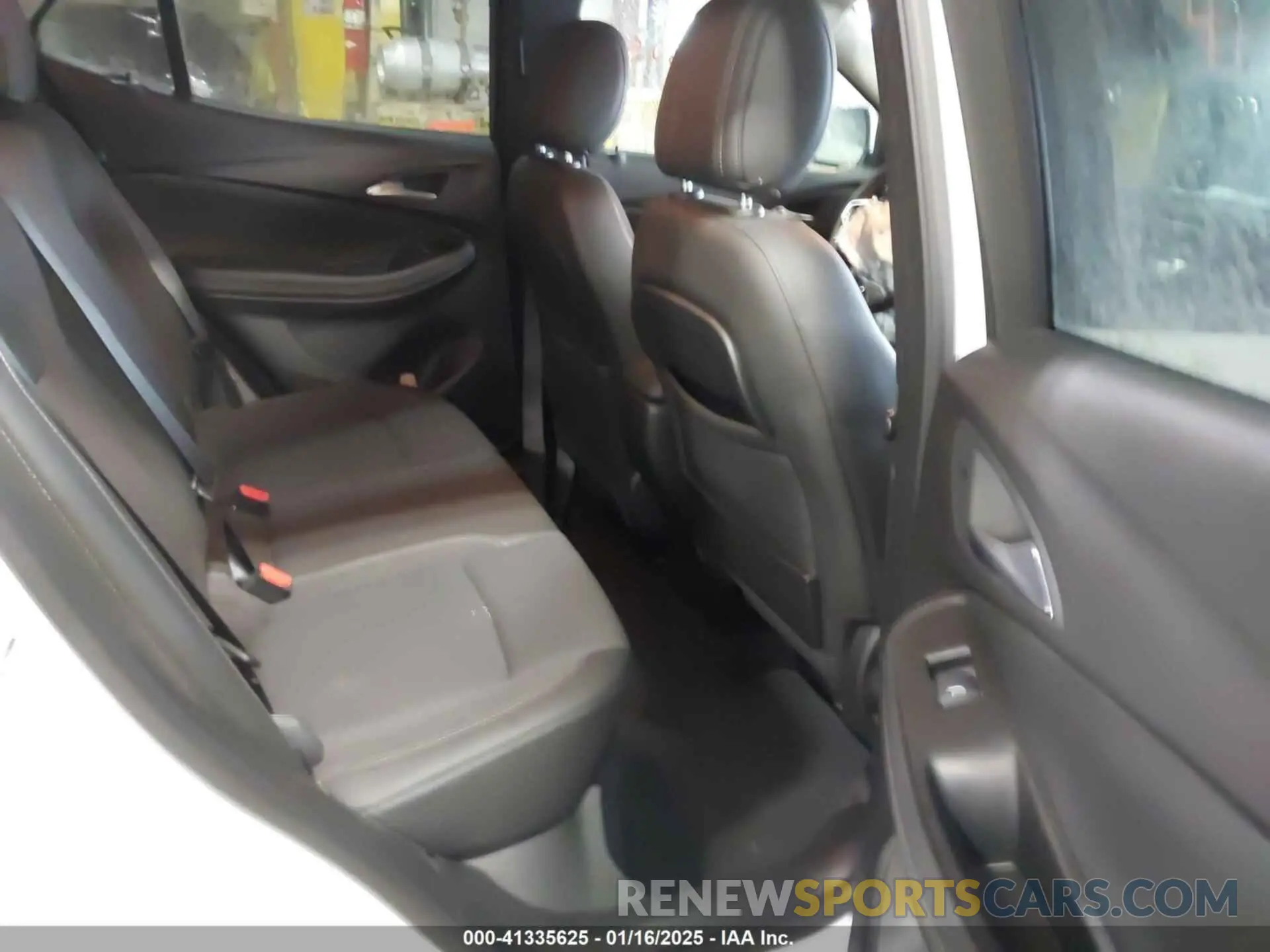 8 fotografías del automóvil dañado KL4MMBS21MB049342 BUICK ENCORE GX 2021