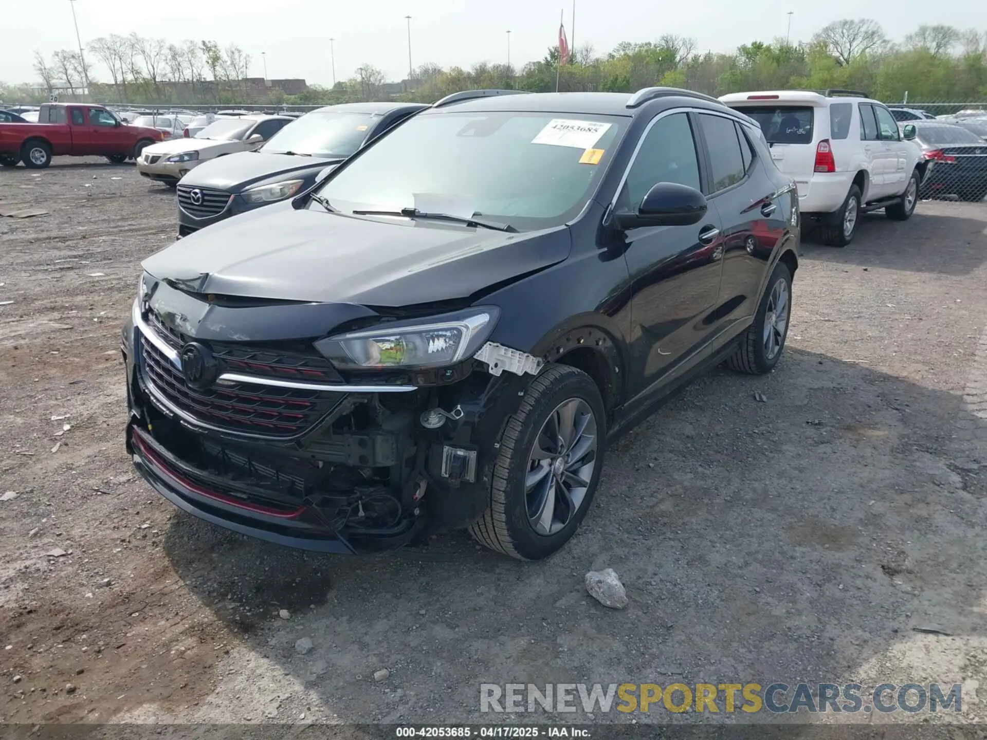 2 fotografías del automóvil dañado KL4MMBS21MB149991 BUICK ENCORE GX 2021