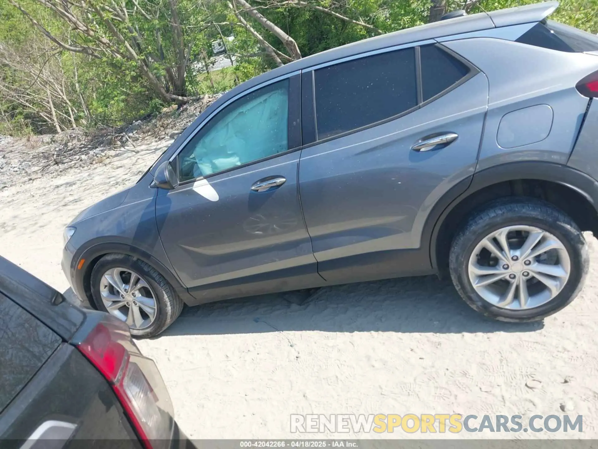 13 fotografías del automóvil dañado KL4MMBS21MB177239 BUICK ENCORE GX 2021