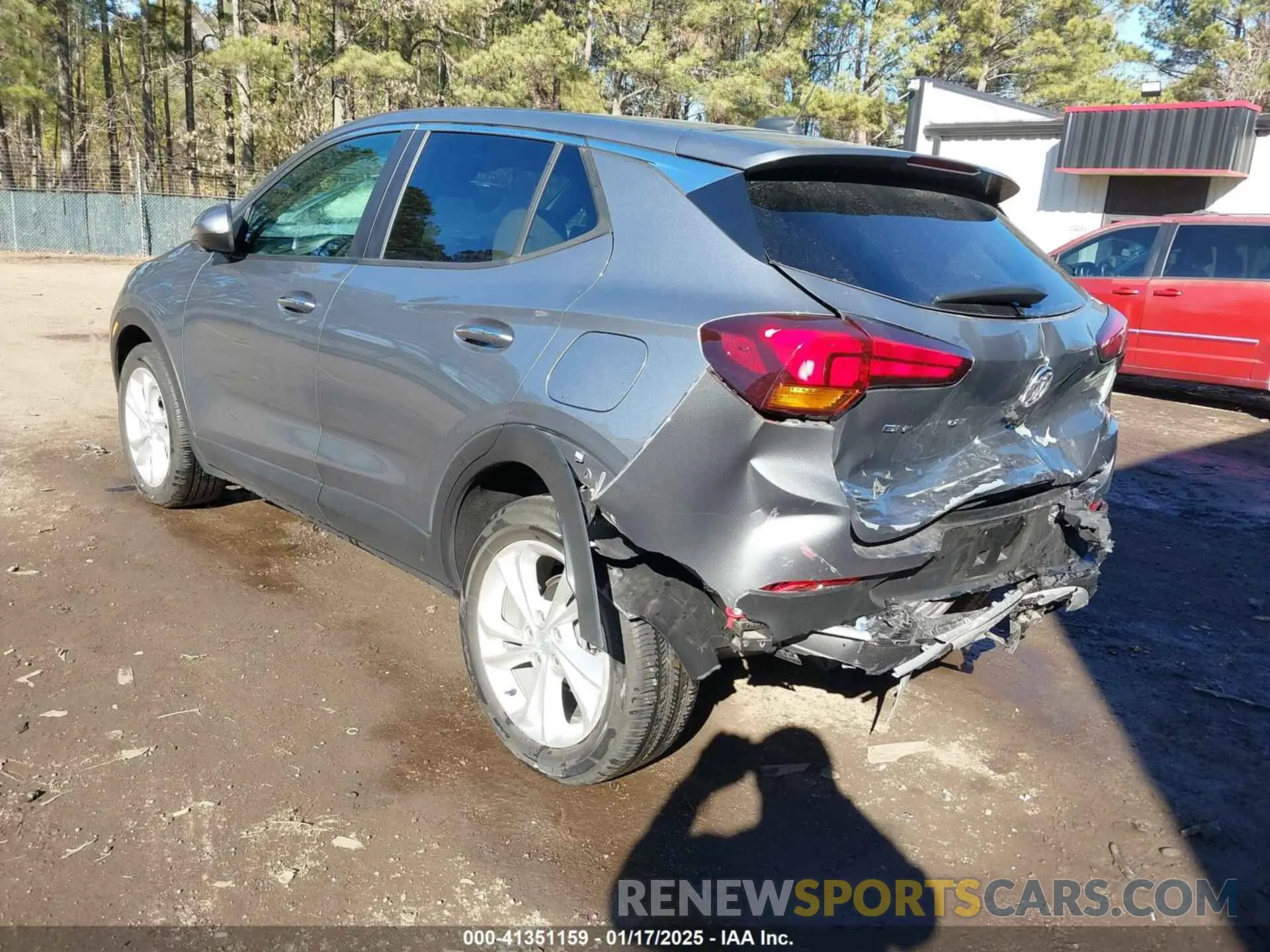 3 fotografías del automóvil dañado KL4MMBS22MB099120 BUICK ENCORE GX 2021