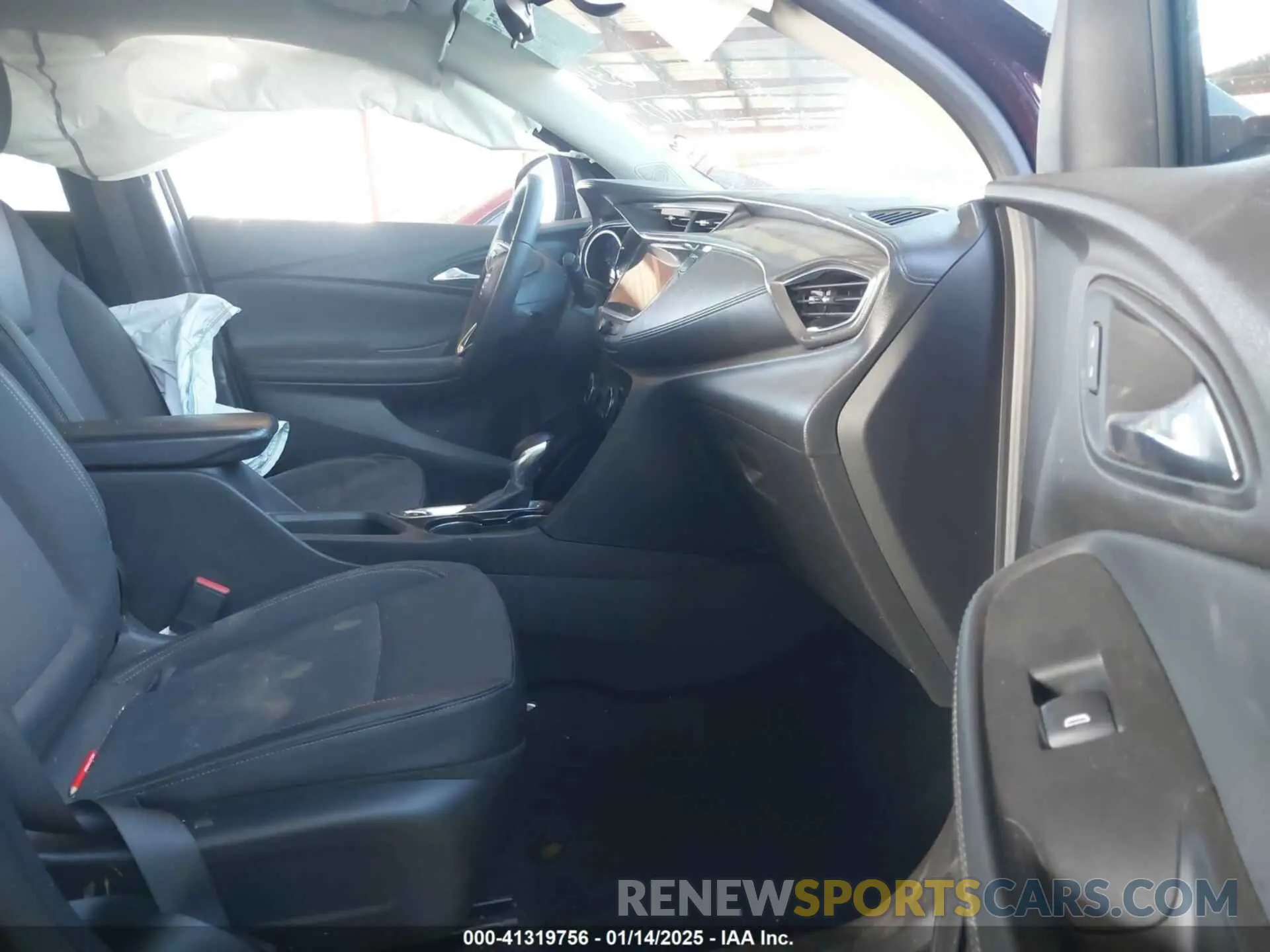 5 fotografías del automóvil dañado KL4MMBS26MB138310 BUICK ENCORE GX 2021