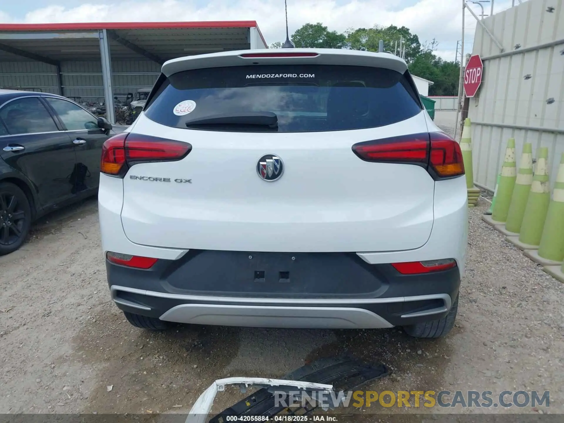 17 fotografías del automóvil dañado KL4MMBS28MB052609 BUICK ENCORE GX 2021