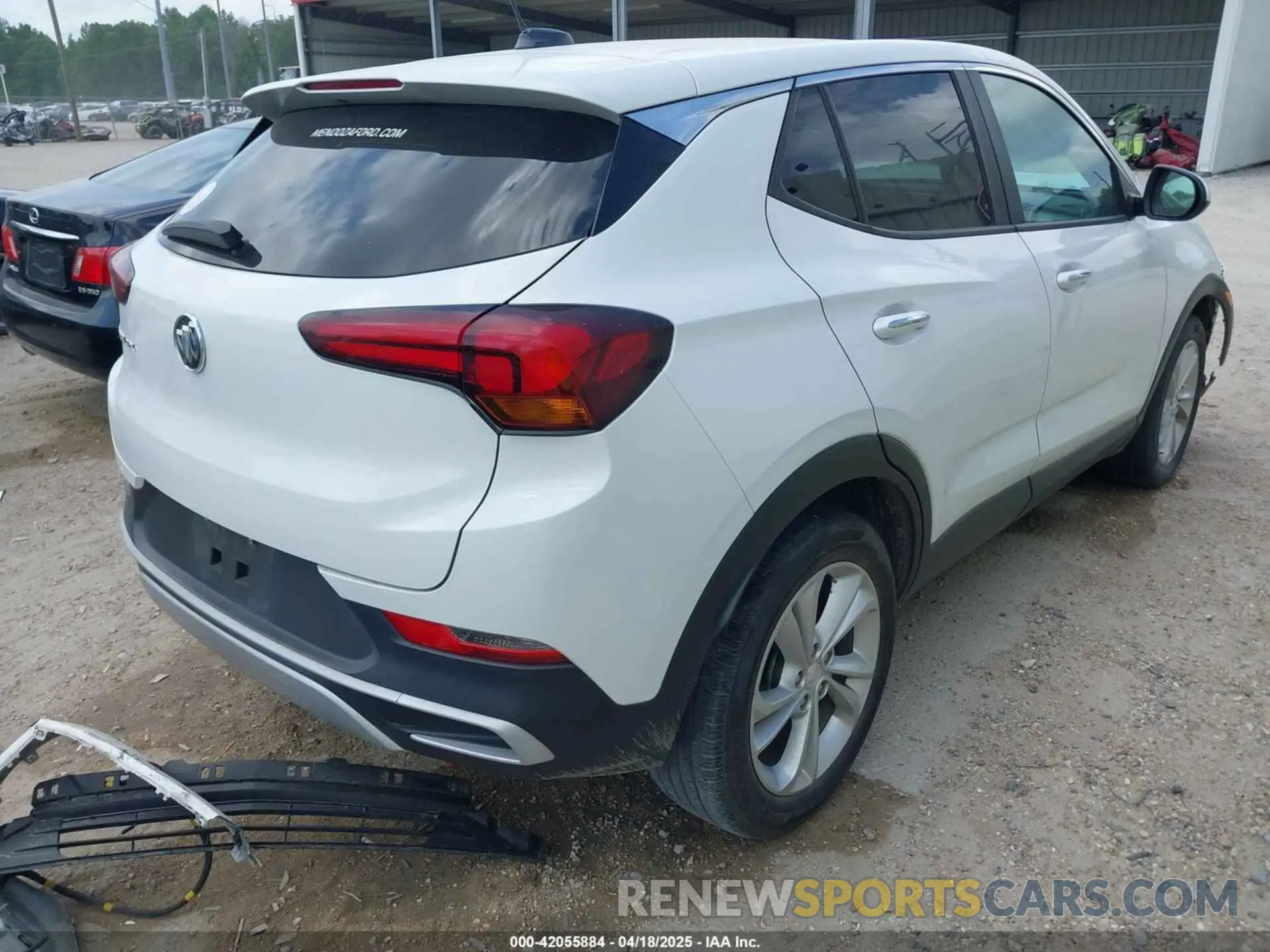 4 fotografías del automóvil dañado KL4MMBS28MB052609 BUICK ENCORE GX 2021