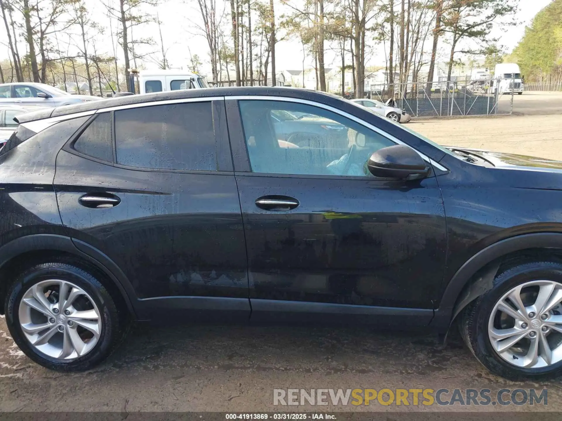 13 fotografías del automóvil dañado KL4MMBS28MB175679 BUICK ENCORE GX 2021
