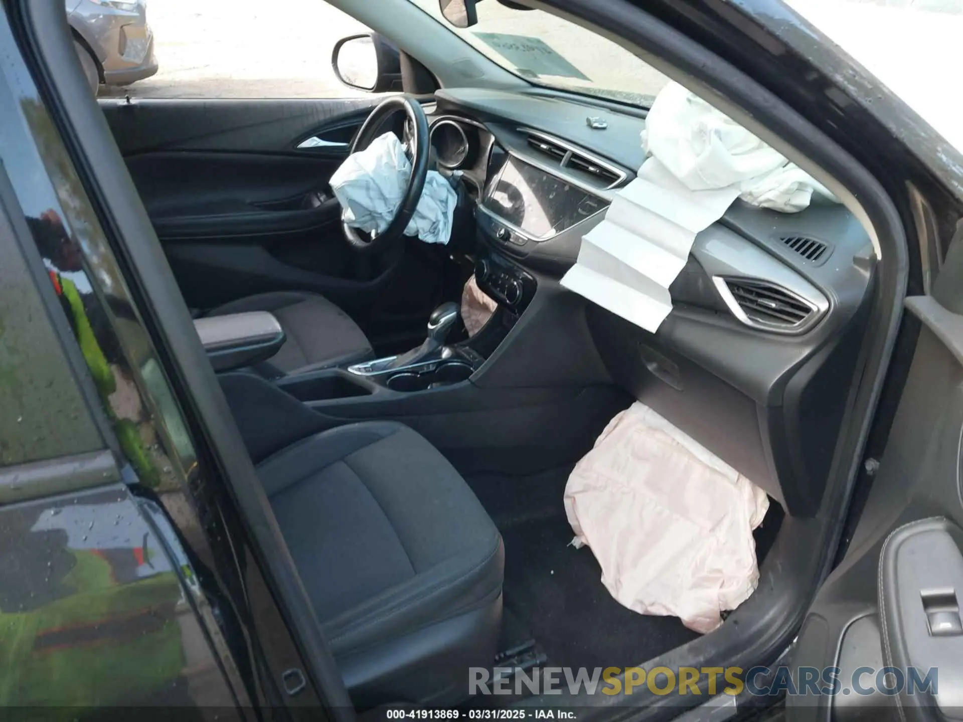 5 fotografías del automóvil dañado KL4MMBS28MB175679 BUICK ENCORE GX 2021