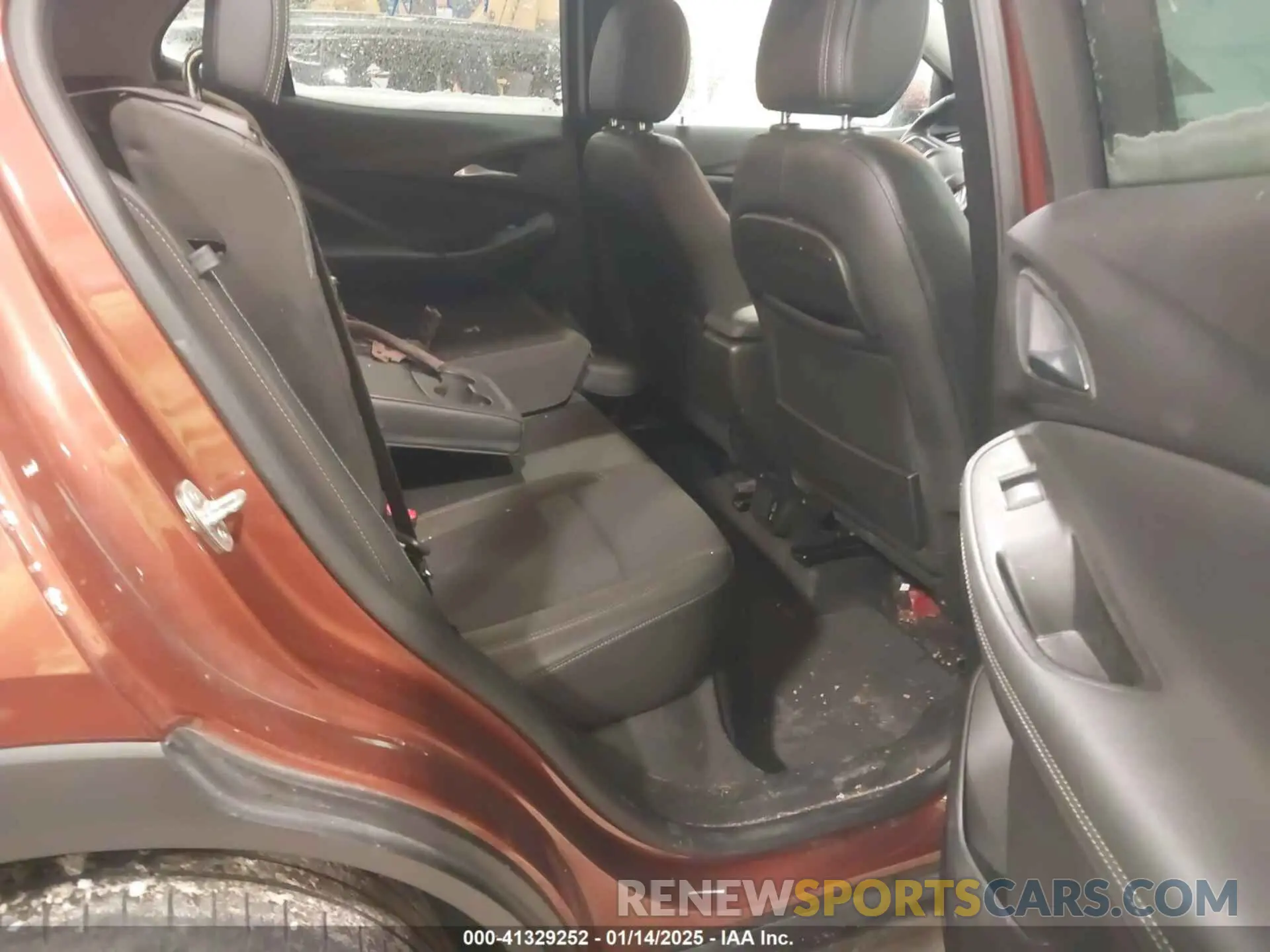 8 fotografías del automóvil dañado KL4MMDS24MB070729 BUICK ENCORE GX 2021