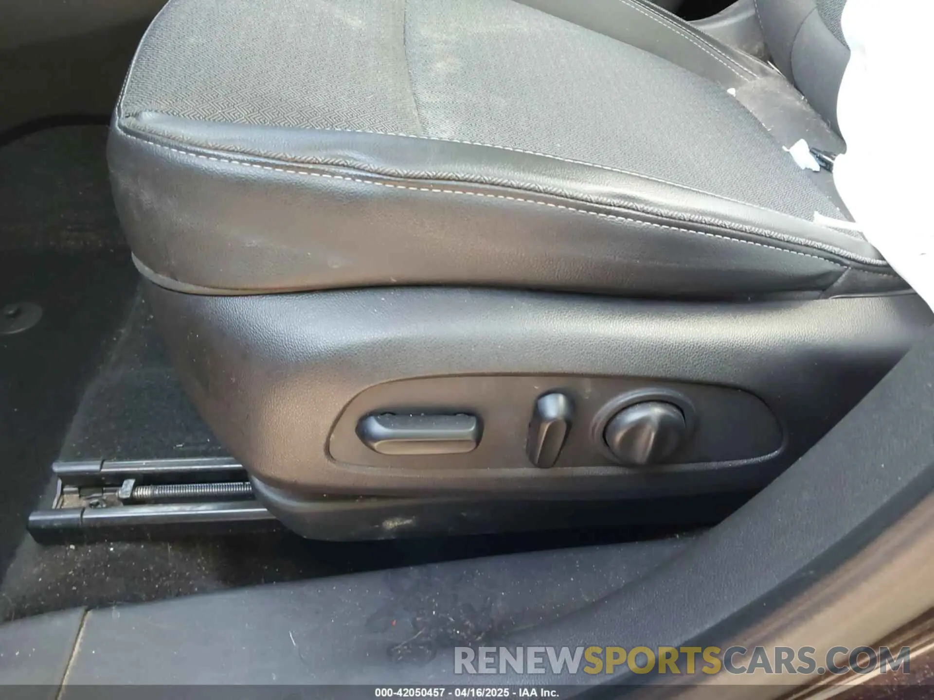 9 fotografías del automóvil dañado KL4MMDS29MB121206 BUICK ENCORE GX 2021