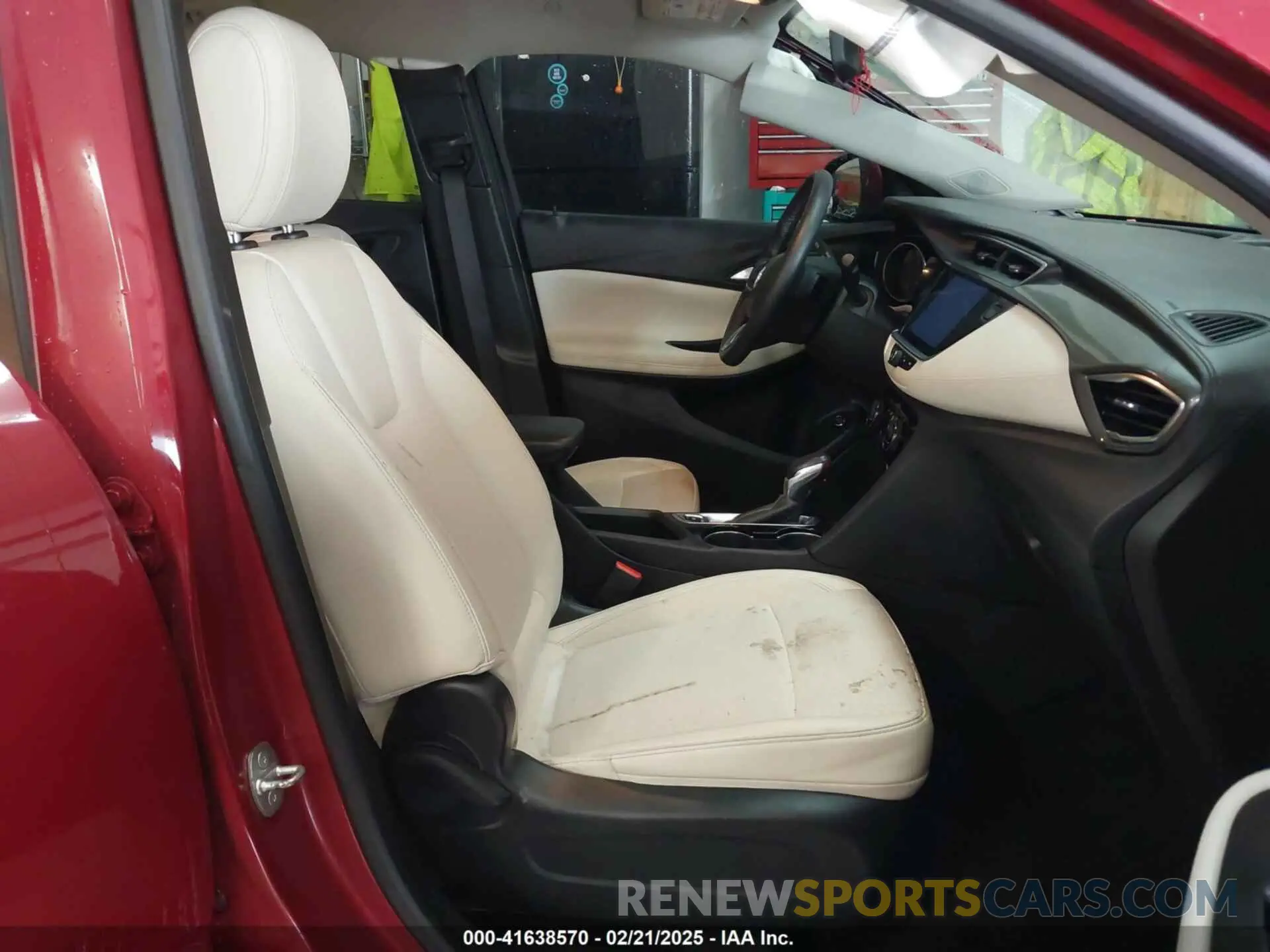 5 fotografías del automóvil dañado KL4MMDS29MB136448 BUICK ENCORE GX 2021