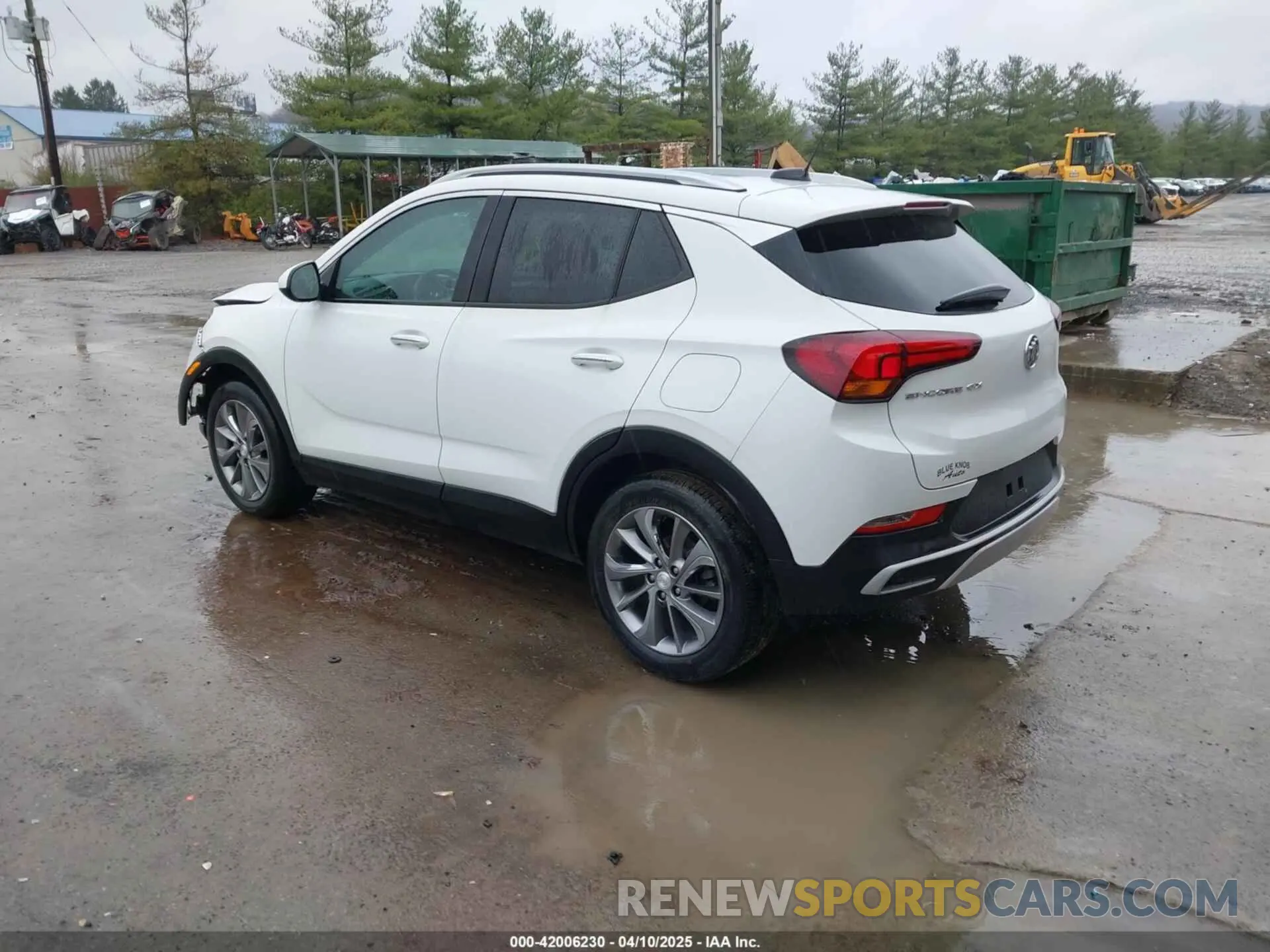 3 fotografías del automóvil dañado KL4MMDS2XMB073540 BUICK ENCORE GX 2021