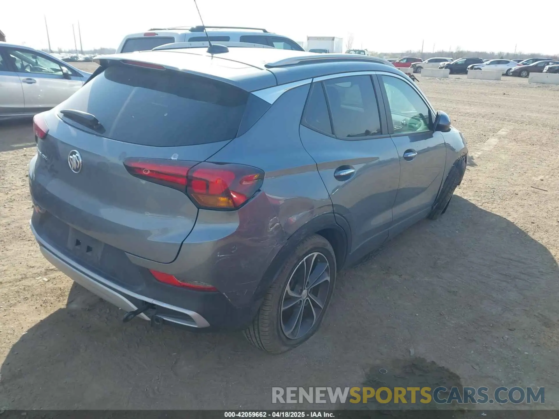 4 fotografías del automóvil dañado KL4MMDS2XMB093626 BUICK ENCORE GX 2021
