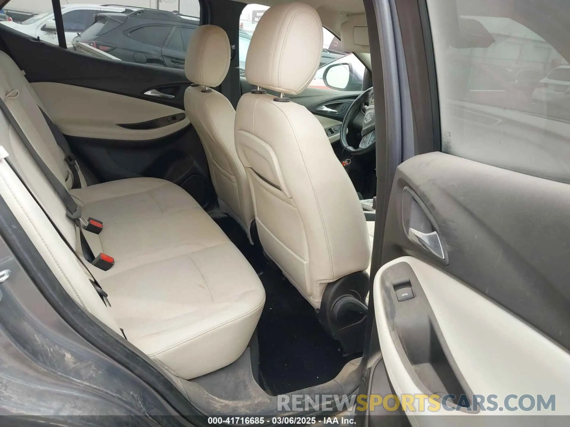 8 fotografías del automóvil dañado KL4MMDSL2MB159904 BUICK ENCORE GX 2021