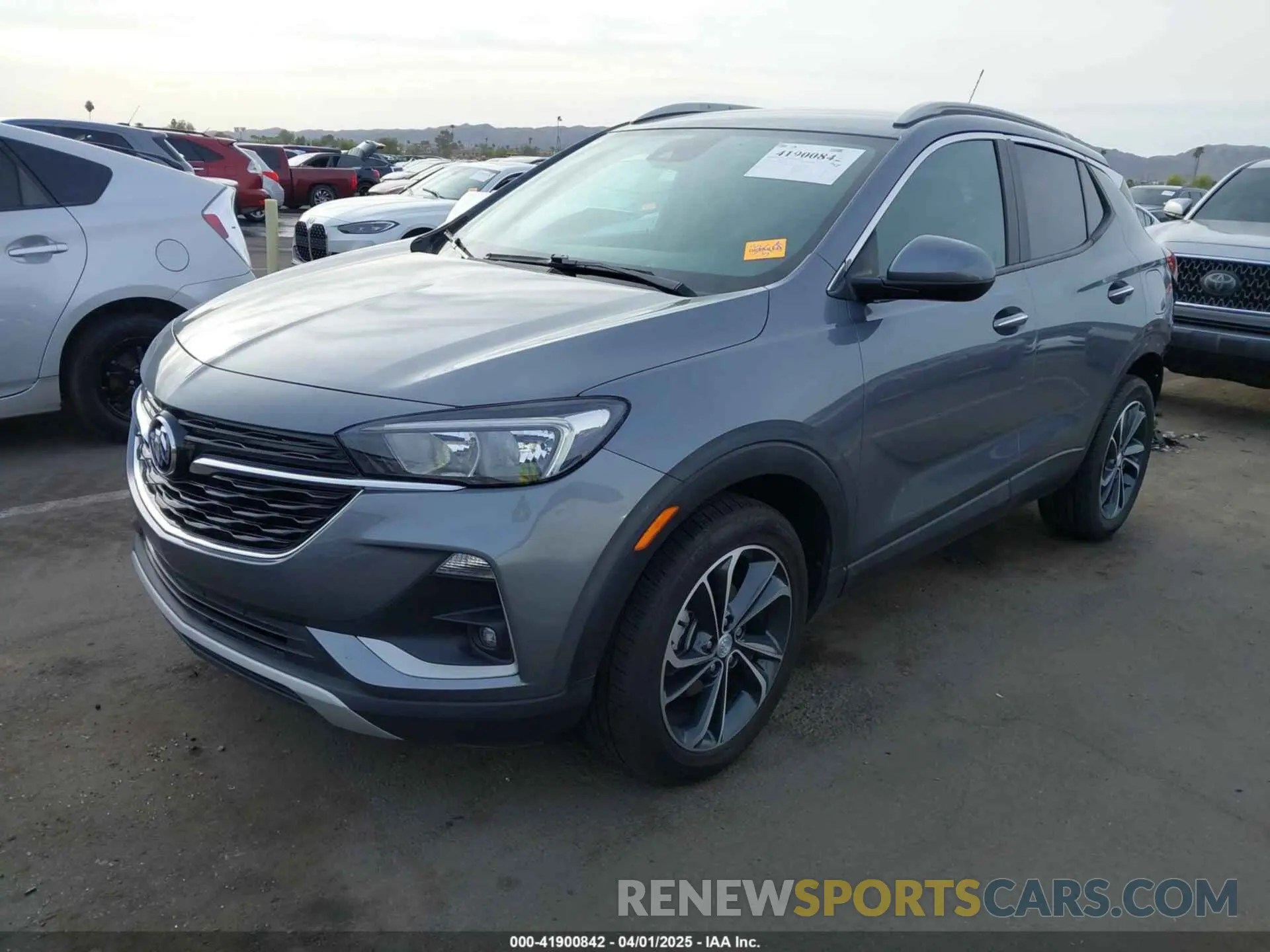 2 fotografías del automóvil dañado KL4MMDSL3MB066146 BUICK ENCORE GX 2021