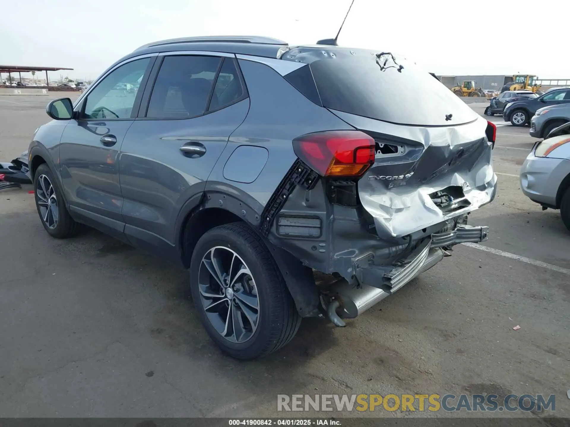 3 fotografías del automóvil dañado KL4MMDSL3MB066146 BUICK ENCORE GX 2021