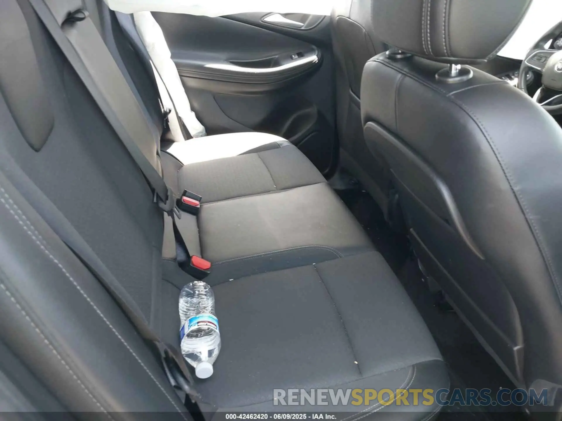 8 fotografías del automóvil dañado KL4MMDSL7MB168288 BUICK ENCORE GX 2021