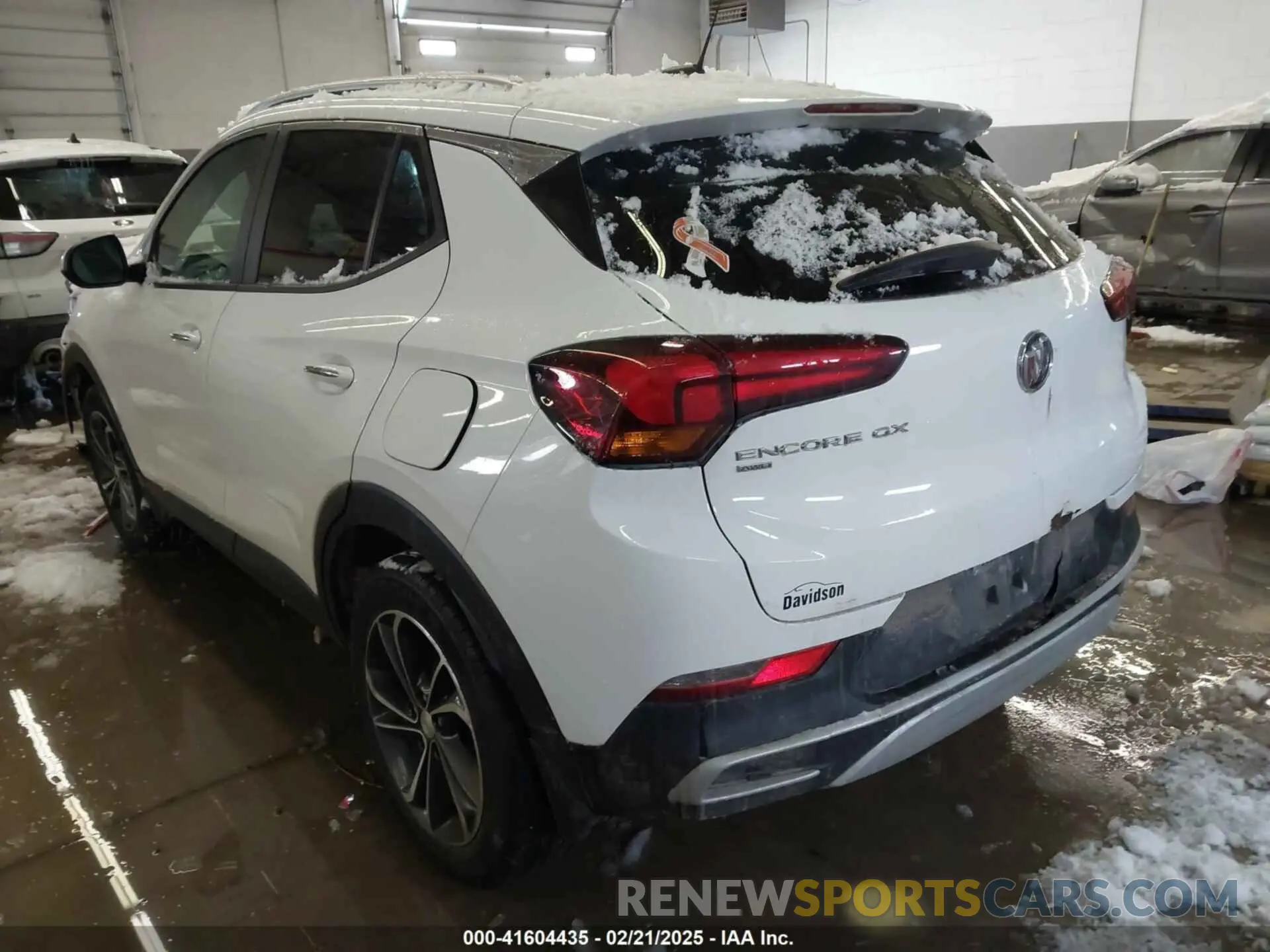 3 fotografías del automóvil dañado KL4MMESL1MB075823 BUICK ENCORE GX 2021