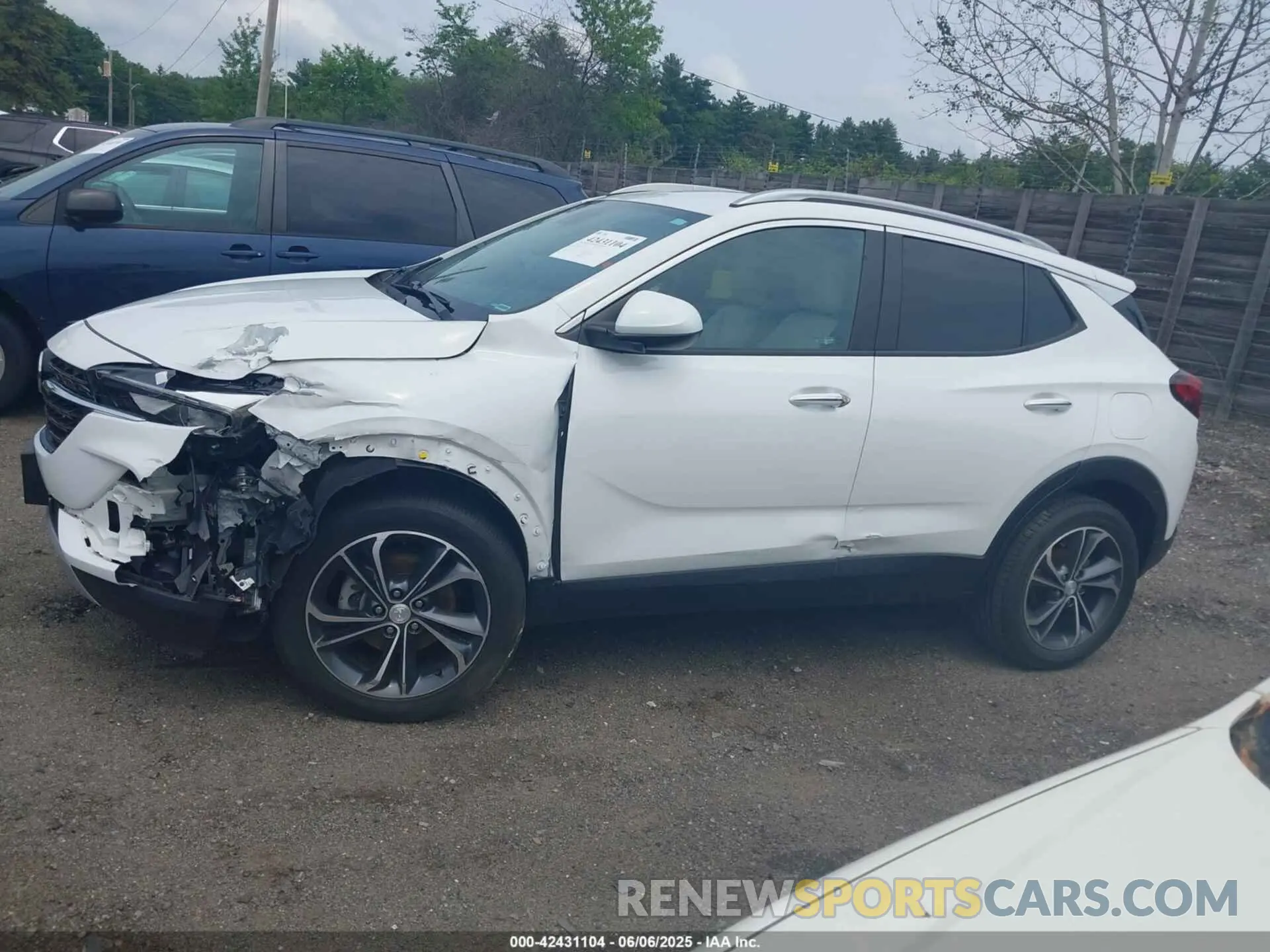 14 fotografías del automóvil dañado KL4MMESL2MB172321 BUICK ENCORE GX 2021