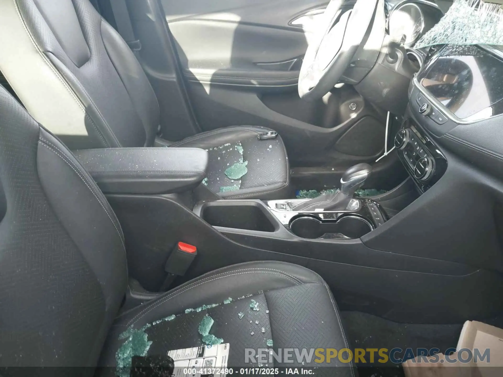 5 fotografías del automóvil dañado KL4MMGSL0MB123176 BUICK ENCORE GX 2021