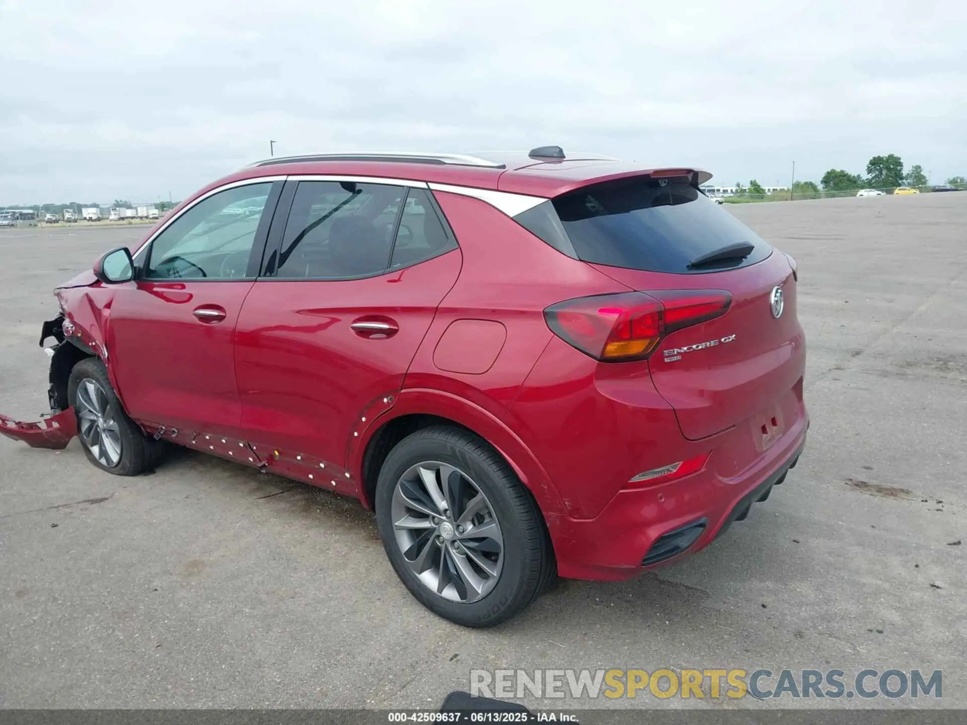 3 fotografías del automóvil dañado KL4MMGSL5MB099330 BUICK ENCORE GX 2021