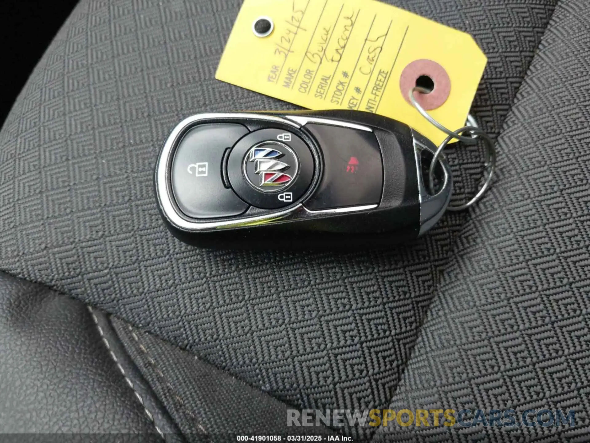 11 fotografías del automóvil dañado KL4MMBS22NB131761 BUICK ENCORE GX 2022