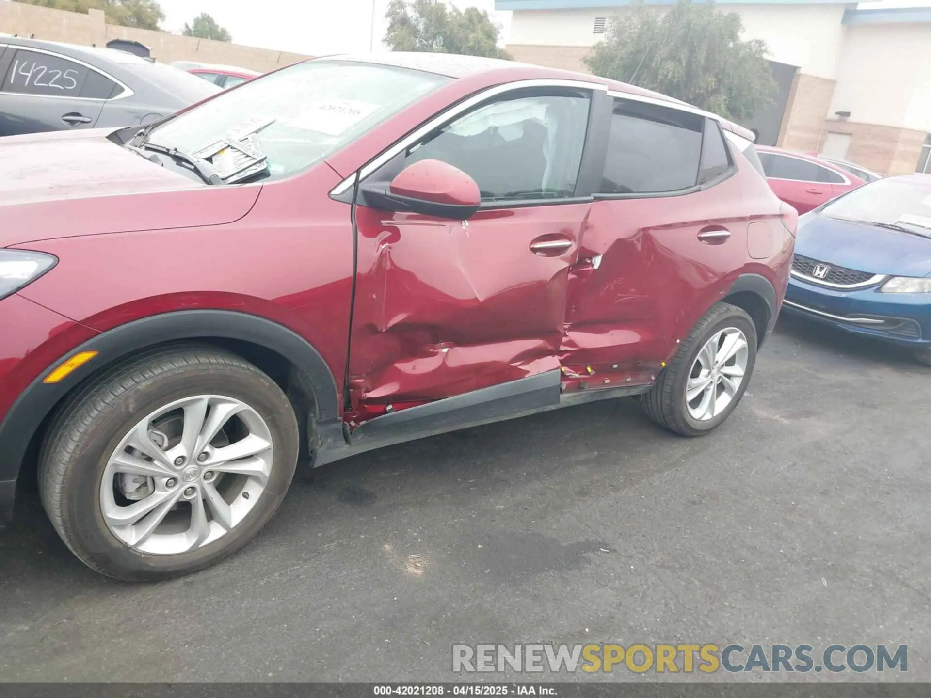6 fotografías del automóvil dañado KL4MMBS25NB118096 BUICK ENCORE GX 2022