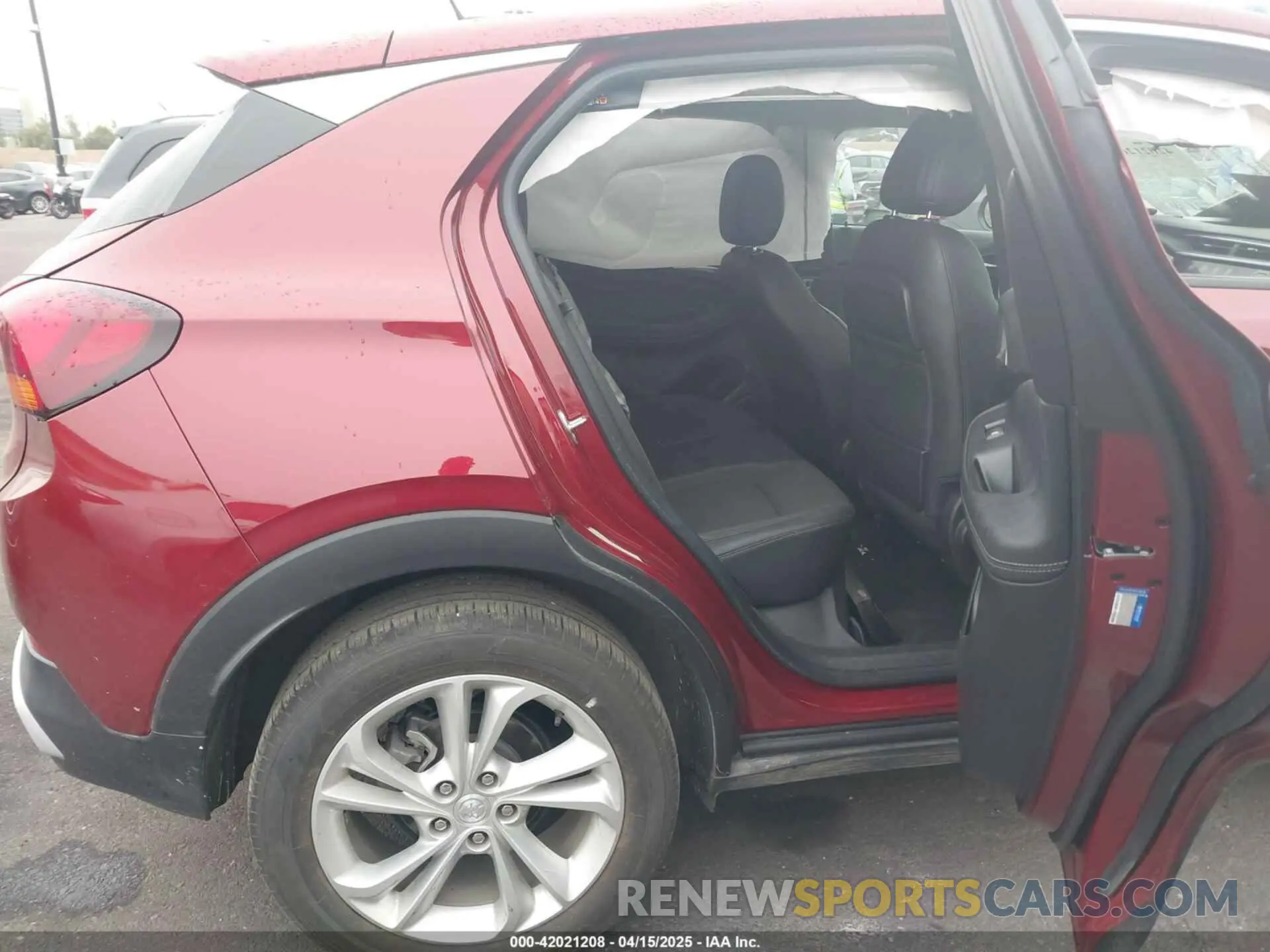 8 fotografías del automóvil dañado KL4MMBS25NB118096 BUICK ENCORE GX 2022