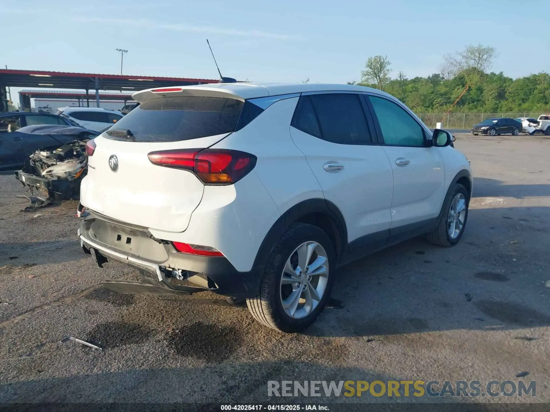 4 fotografías del automóvil dañado KL4MMBS26NB127194 BUICK ENCORE GX 2022