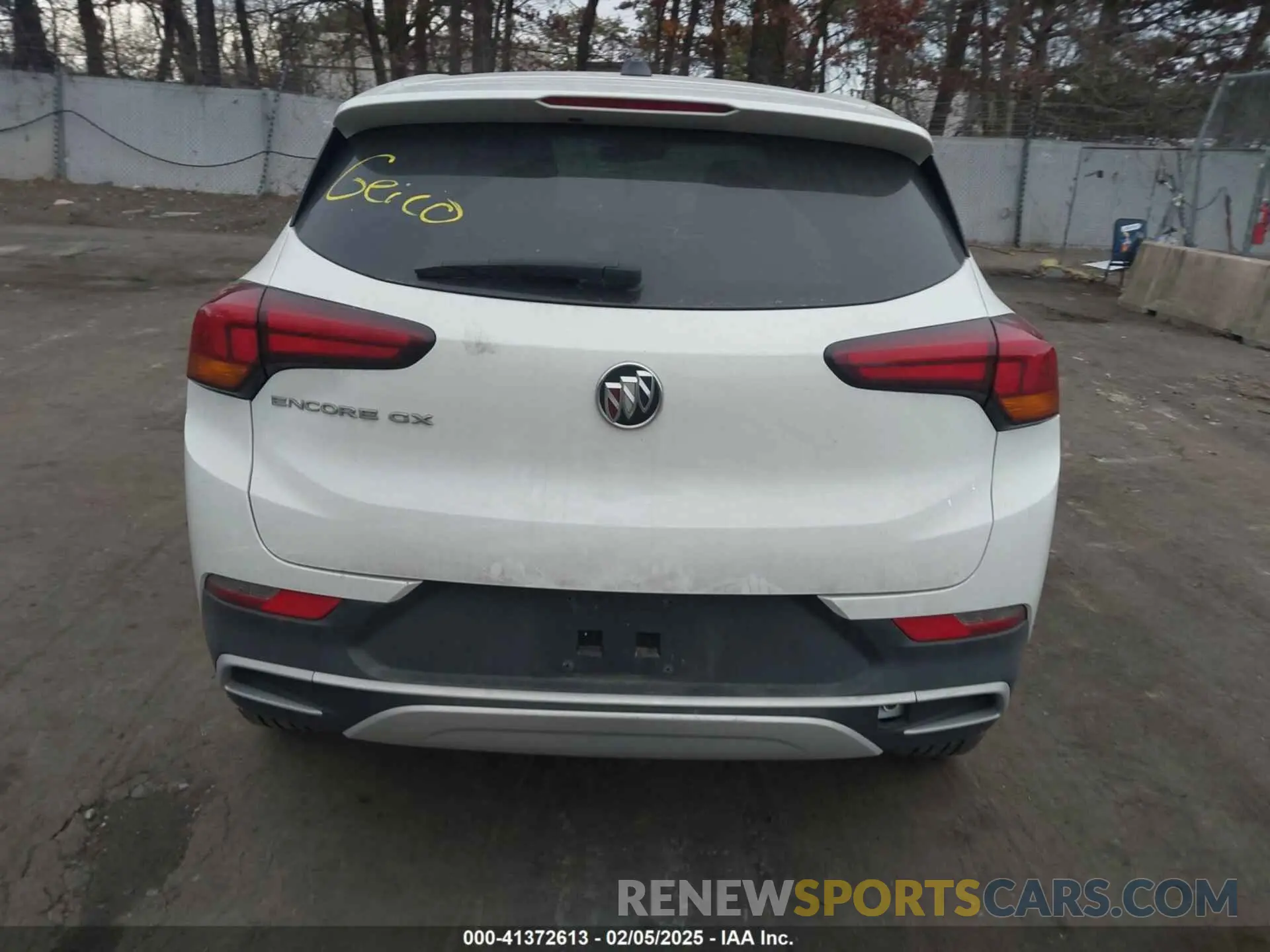16 fotografías del automóvil dañado KL4MMBS2XNB120653 BUICK ENCORE GX 2022