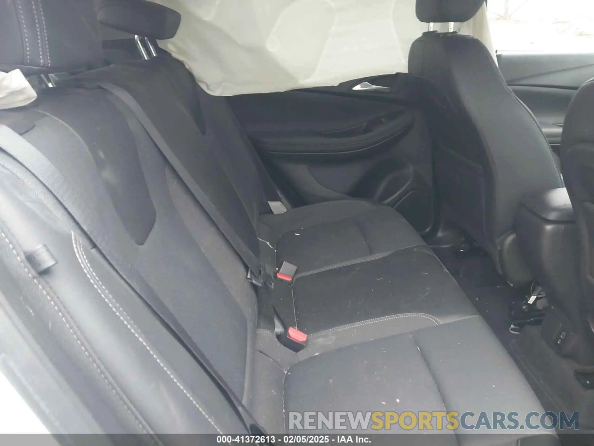 8 fotografías del automóvil dañado KL4MMBS2XNB120653 BUICK ENCORE GX 2022