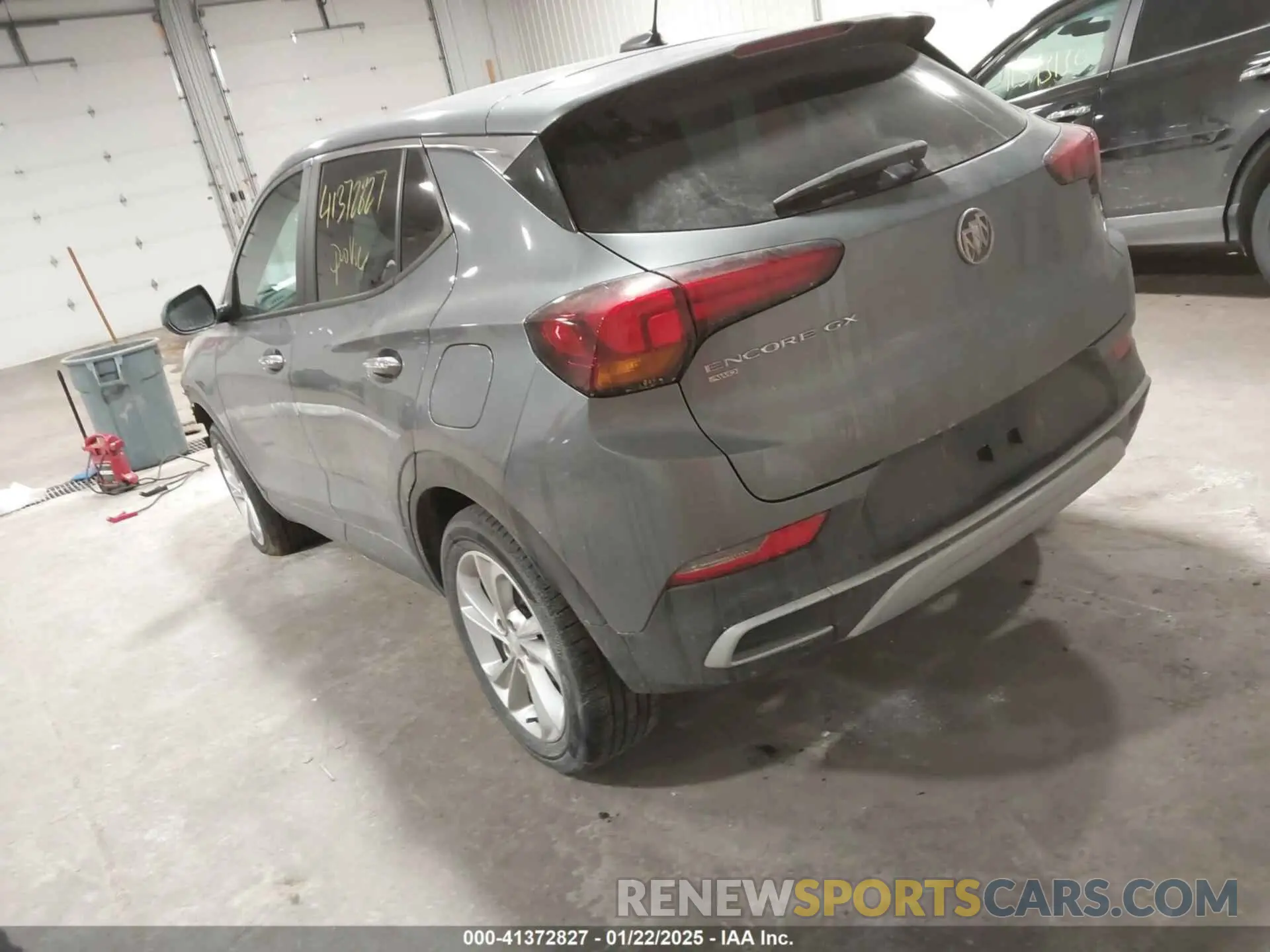 3 fotografías del automóvil dañado KL4MMCSL4NB052333 BUICK ENCORE GX 2022