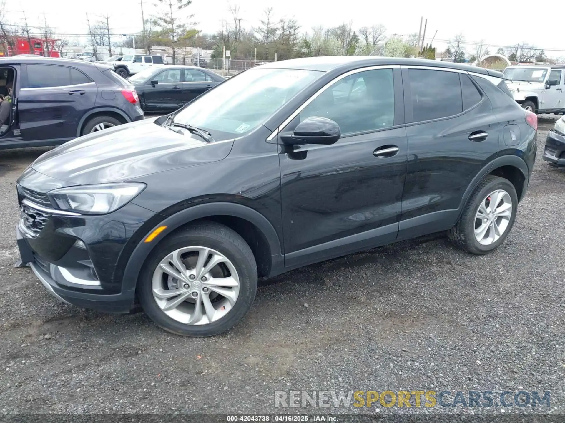 2 fotografías del automóvil dañado KL4MMCSL7NB060507 BUICK ENCORE GX 2022